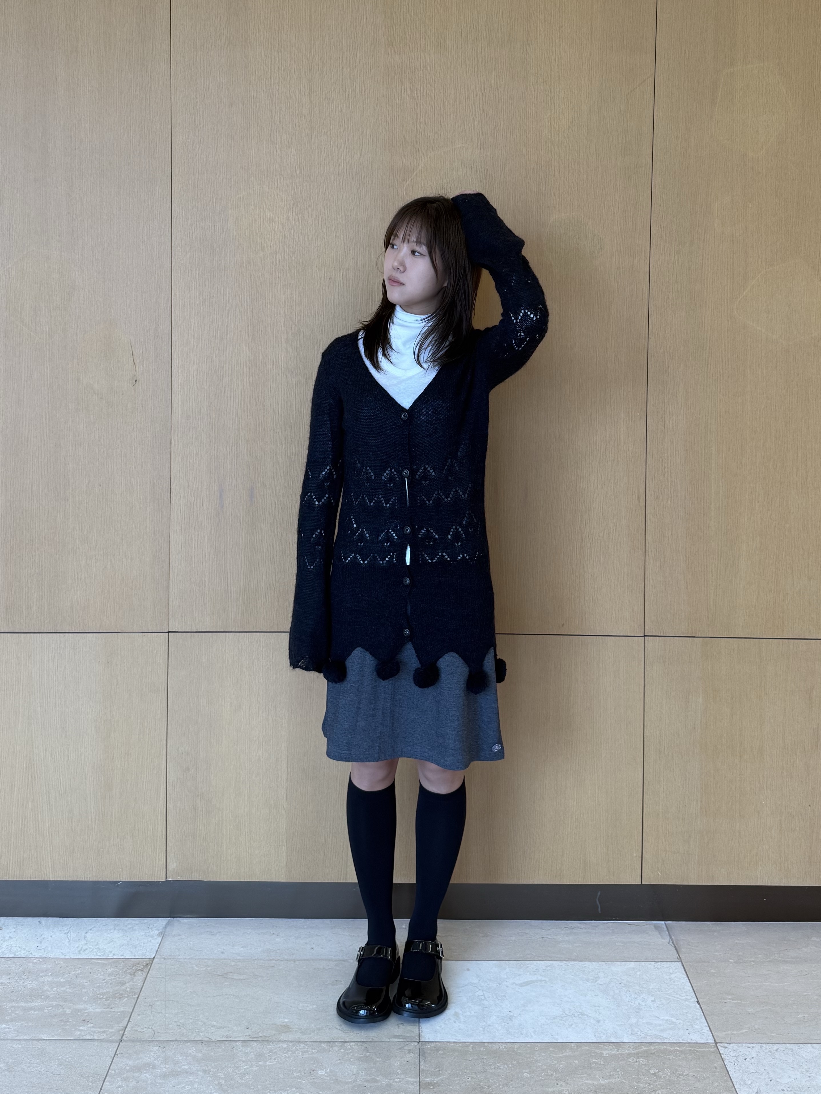 Perverze Women Pom Pom Mohair Knit Cardigan Navy - 25FW 착용 스타일 - 2