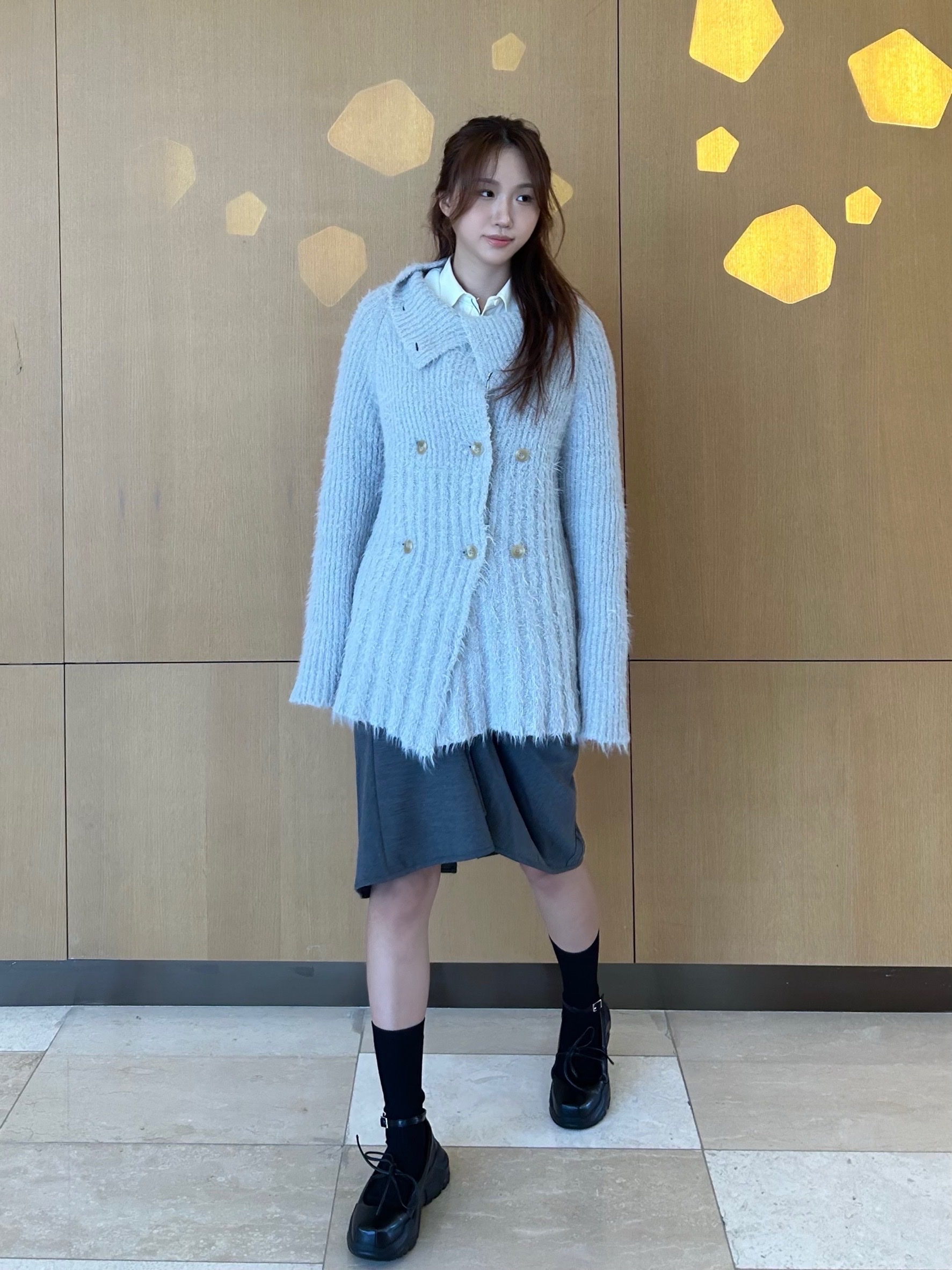 Akikoaoki Women Pino Black - 25FW 착용 스타일 - 4