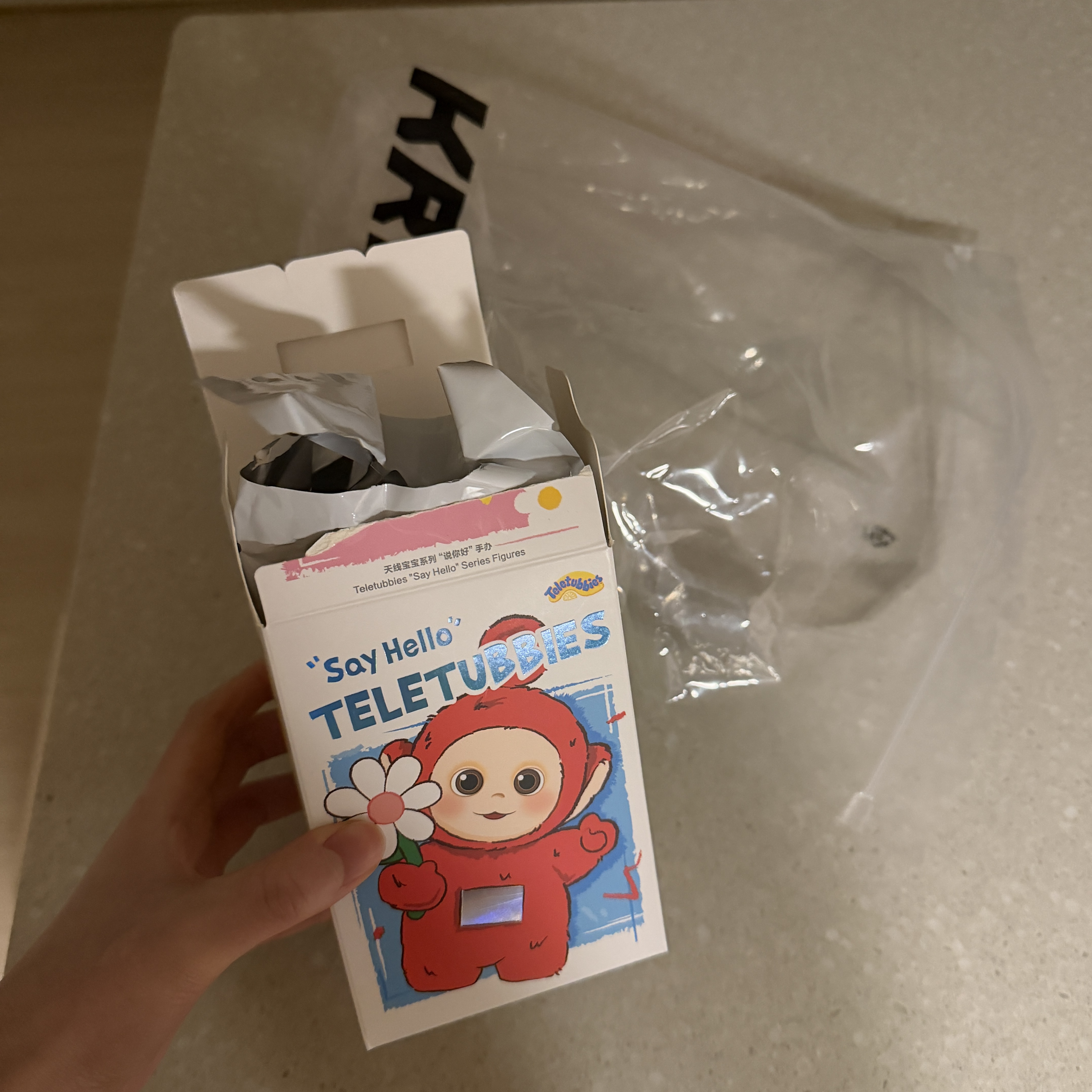 Pop Mart Teletubbies Say Hello Series Figures Sealed Case Po's Caramel Toast (Opened Case) 착용 스타일 - 1