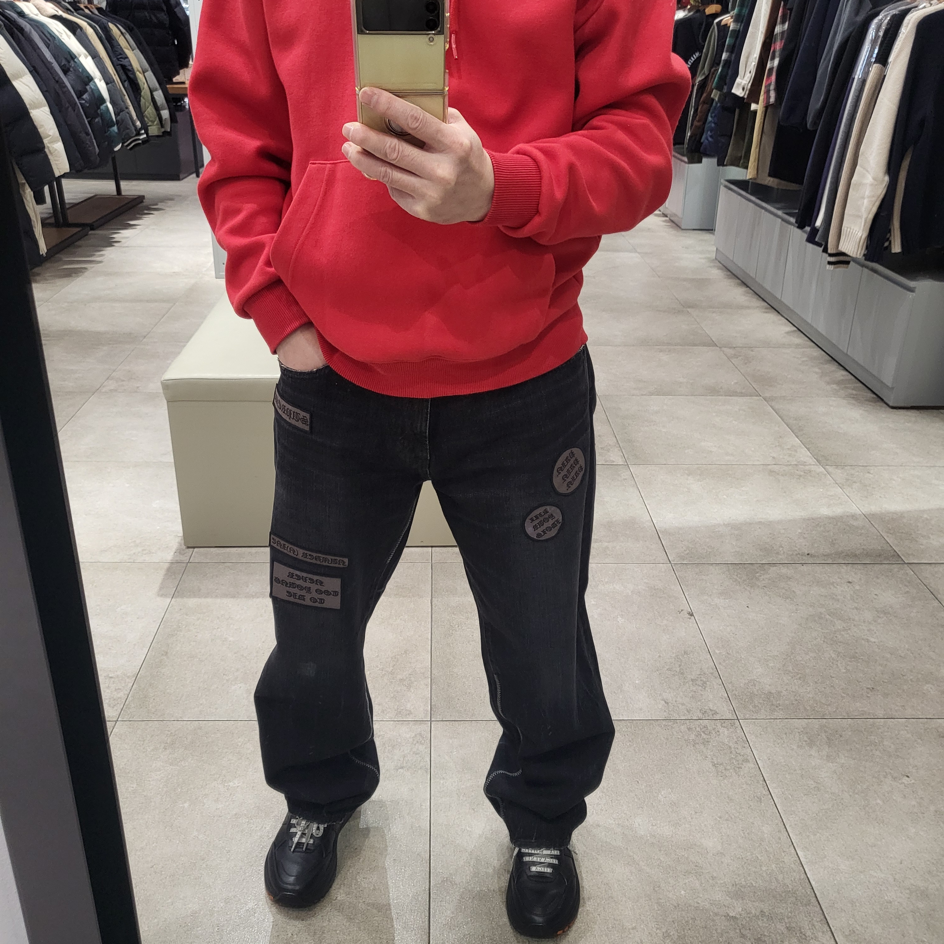 Supreme x Number (N)ine Patches Loose Fit Selvedge Jean Black - 25FW 착용 스타일 - 2