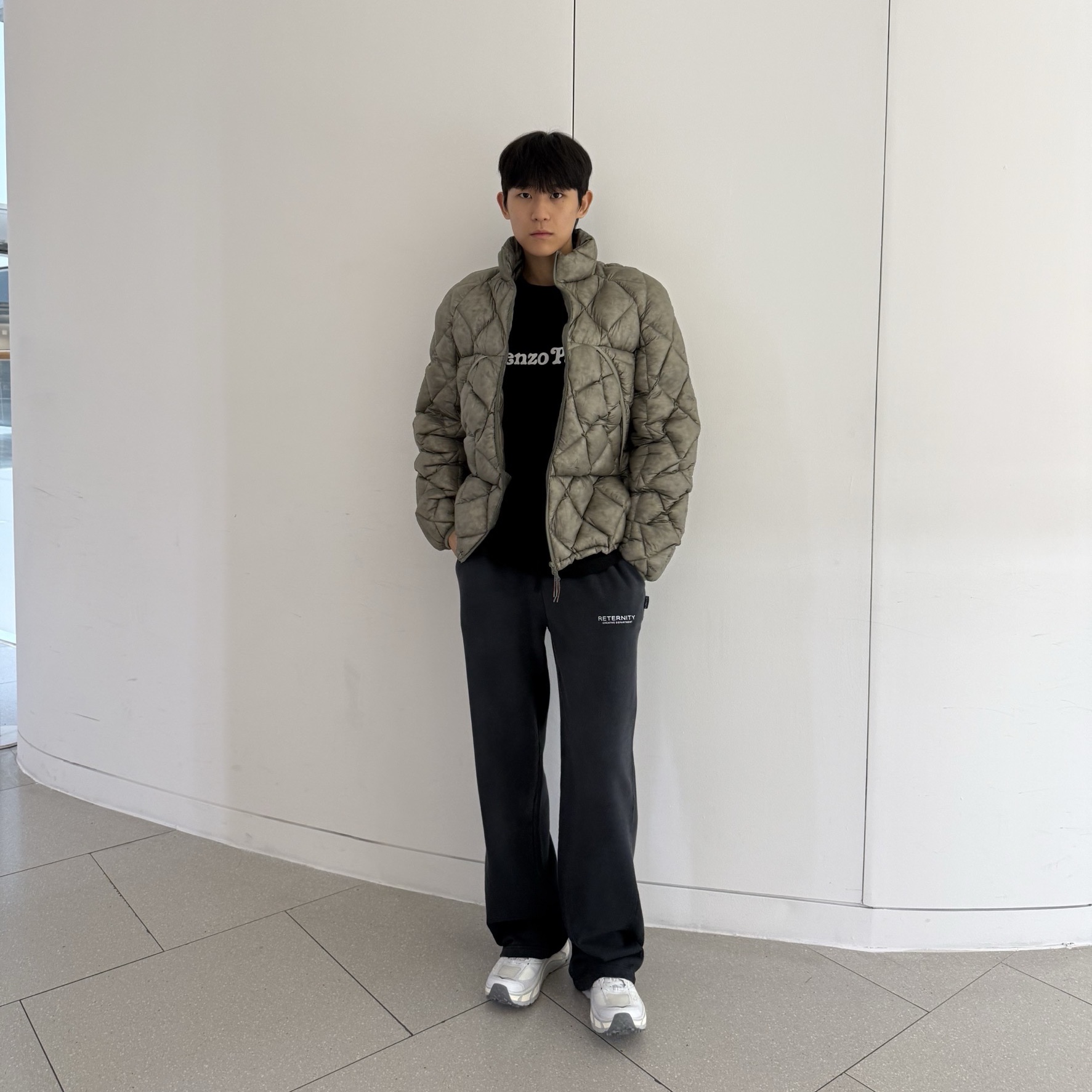 Kenzo x Verdy Oversize Tshirt Black - 25SS 착용 스타일 - 4