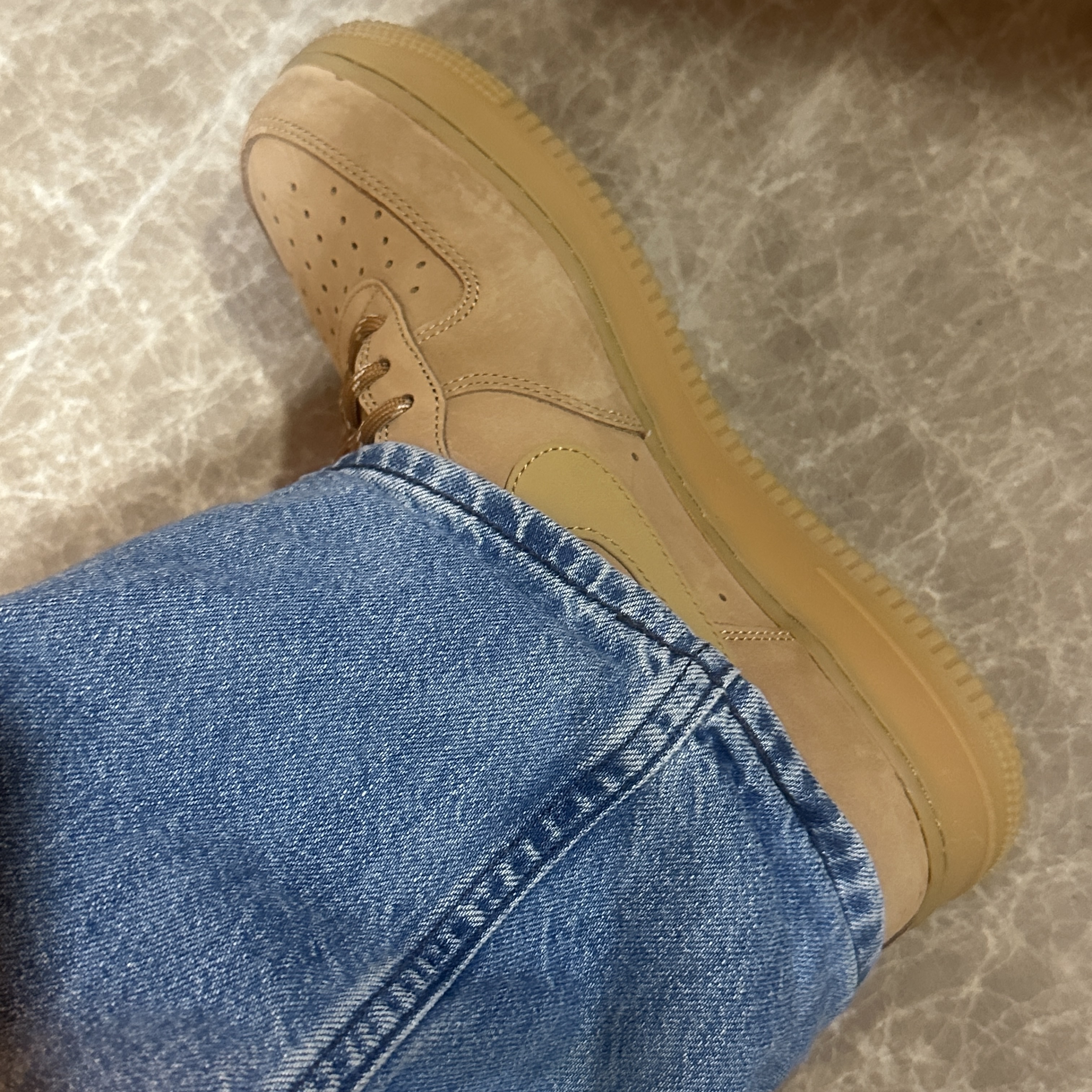 Nike Air Force 1 '07 WB Flax 착용 스타일 - 3