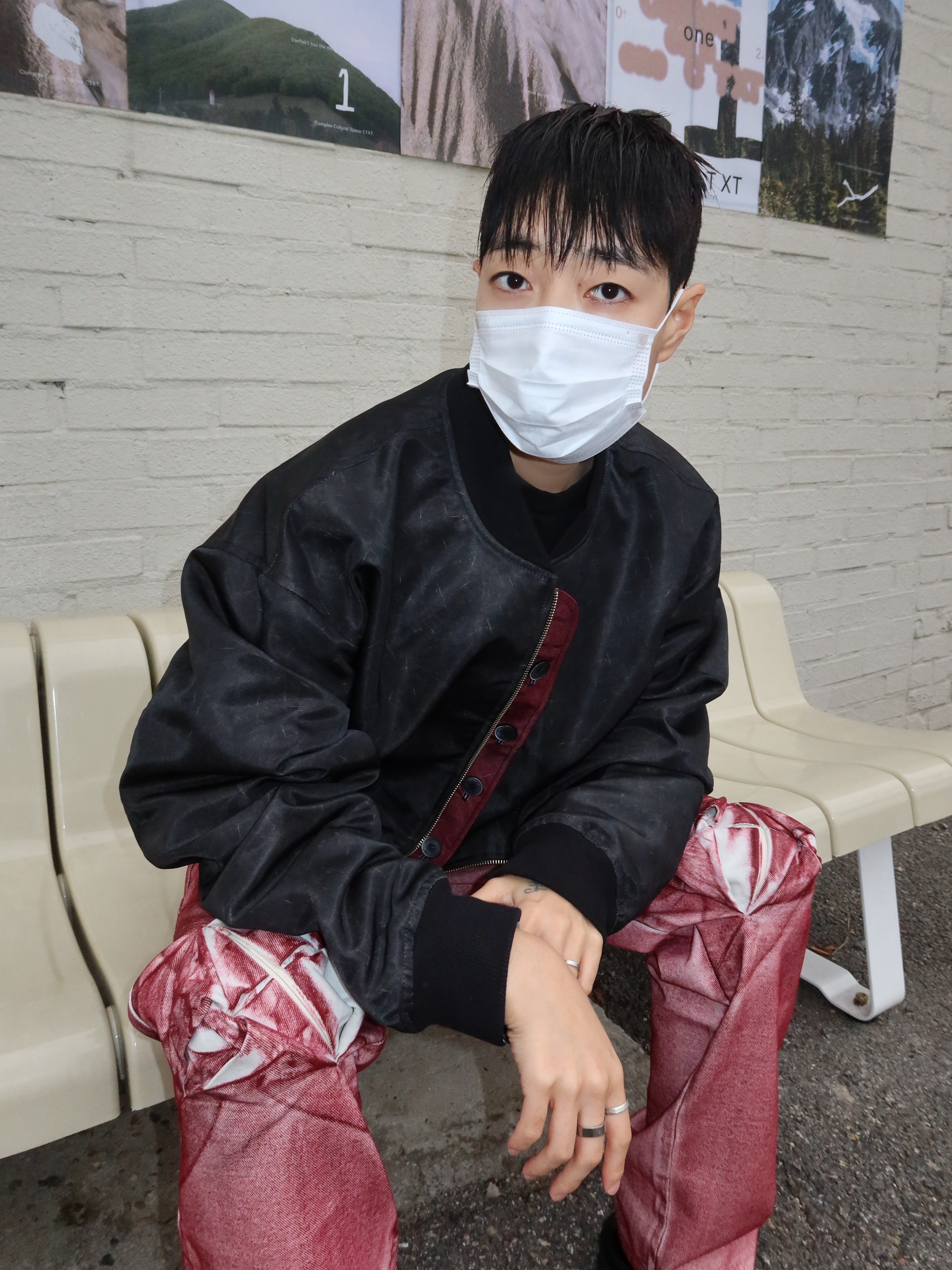 Hono Report 4 Button Bomber Jacket Scratch Black, Hono Report Leaf Bracelet 착용 스타일 - 2