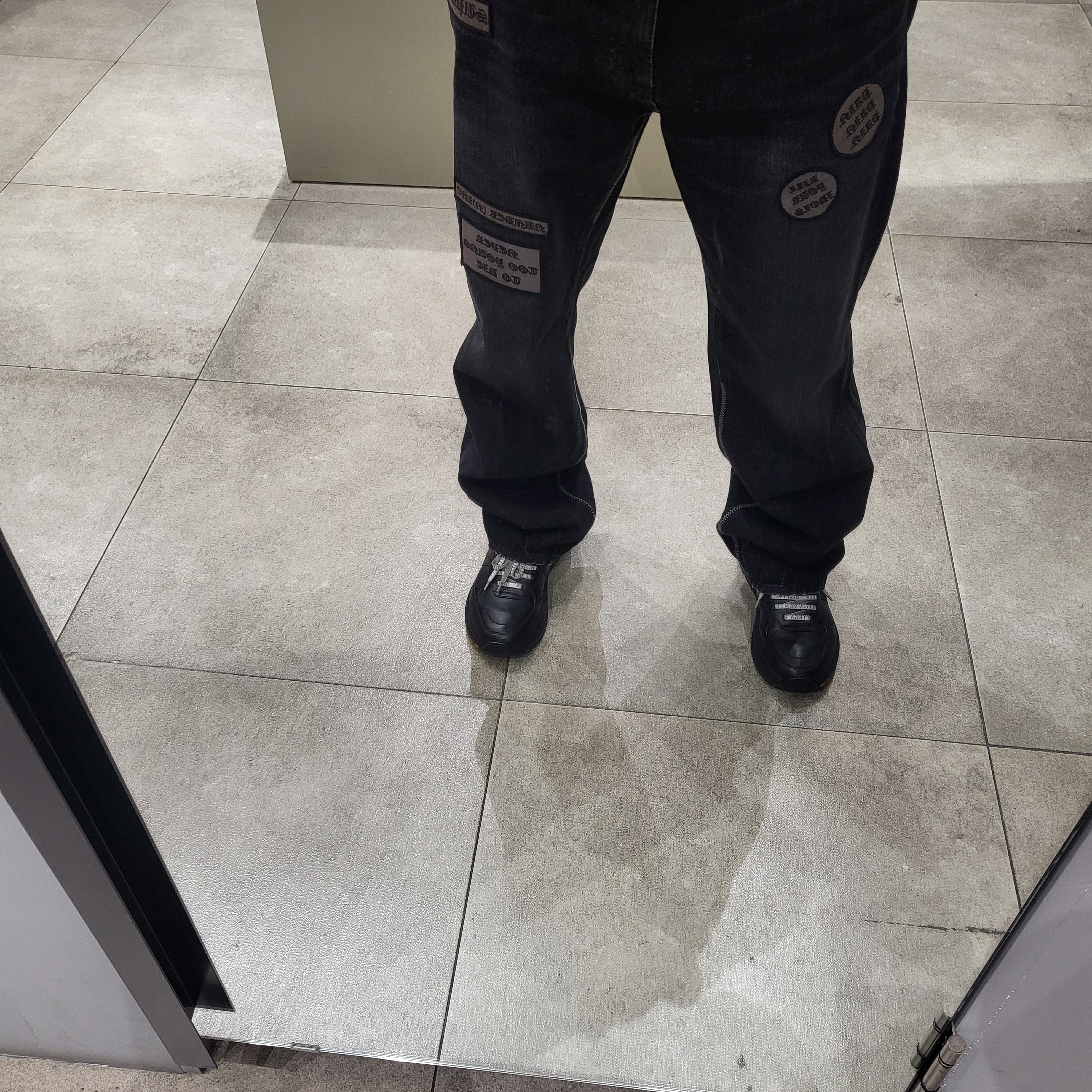 Supreme x Number (N)ine Patches Loose Fit Selvedge Jean Black - 25FW 착용 스타일 - 4