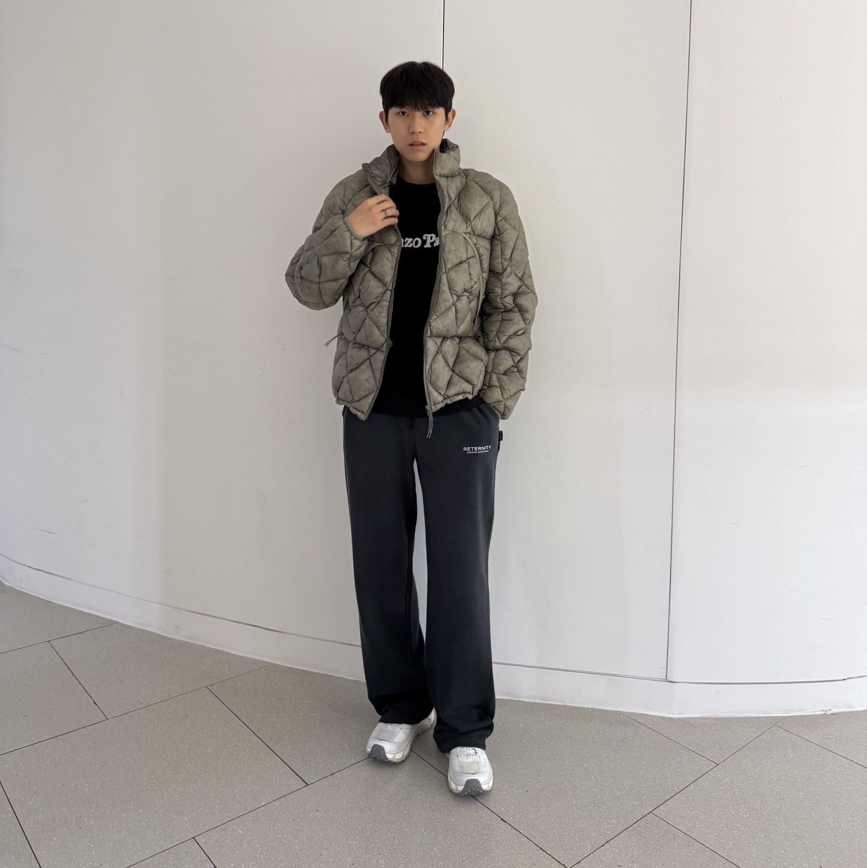 Kenzo x Verdy Oversize Tshirt Black - 25SS 착용 스타일 - 3
