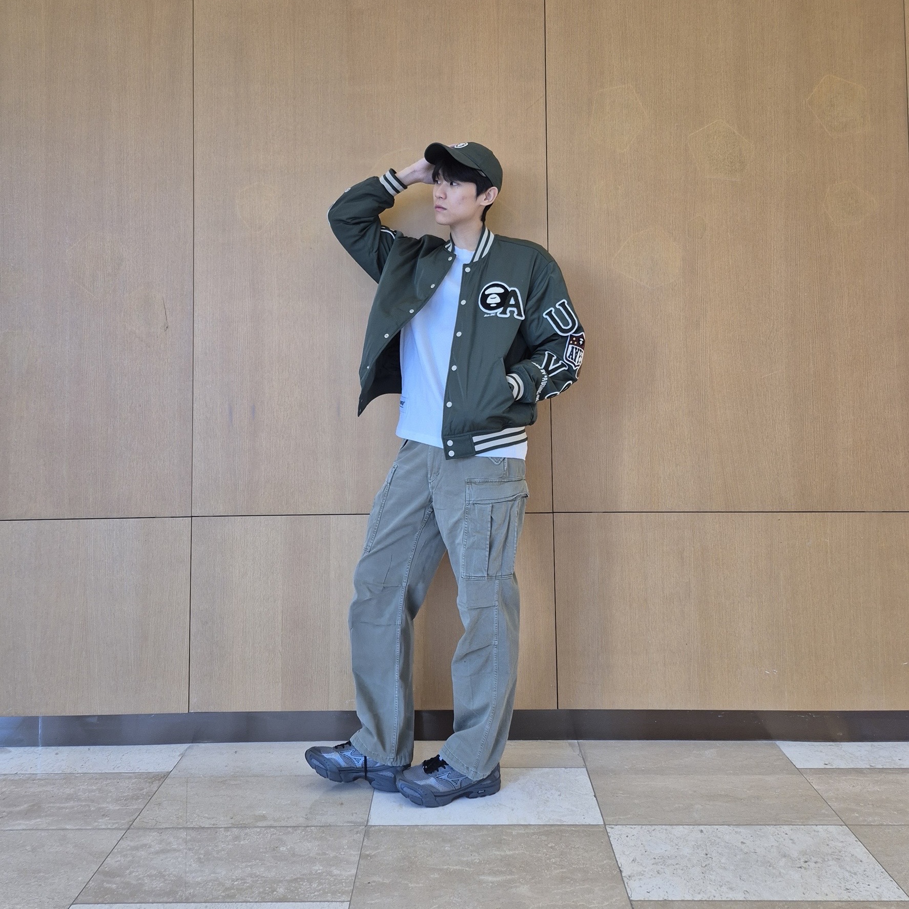 AAPE Basic Aaper Tee White - 25SS 착용 스타일 - 5