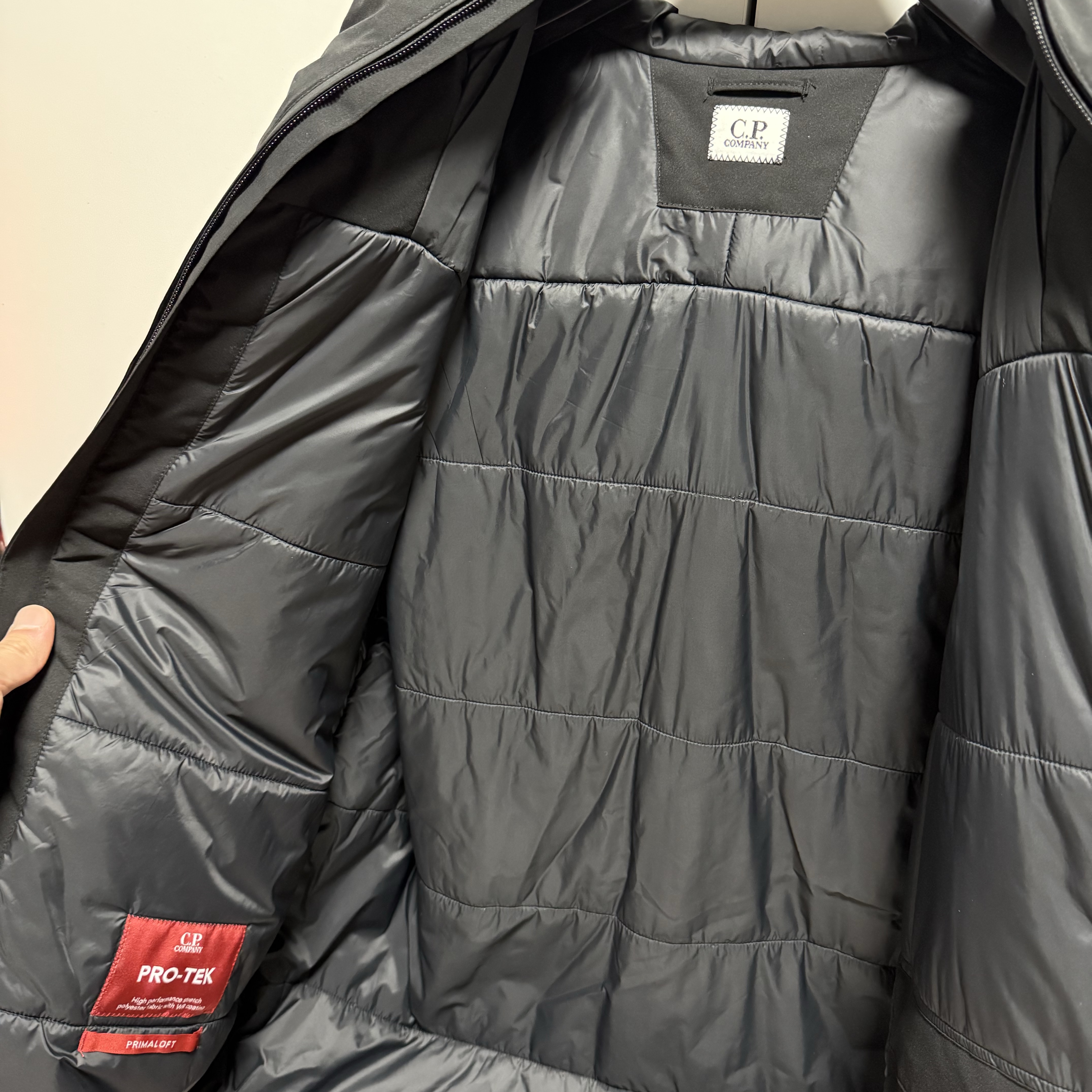 C.P. Company Pro-Tek Hooded Padded Jacket Black - 25FW 착용 스타일 - 6
