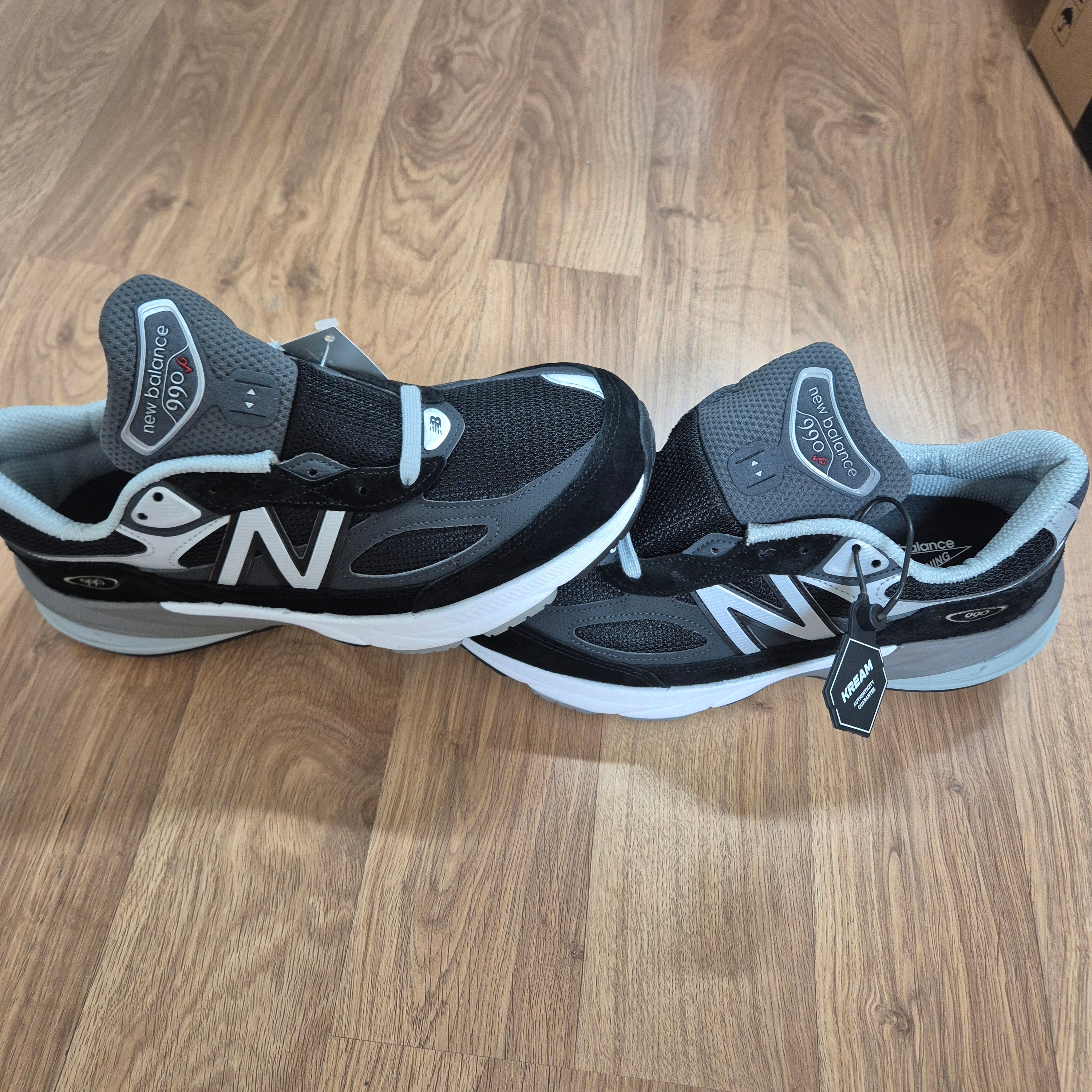 New Balance 990v6 Made in USA Black White 착용 스타일 - 3