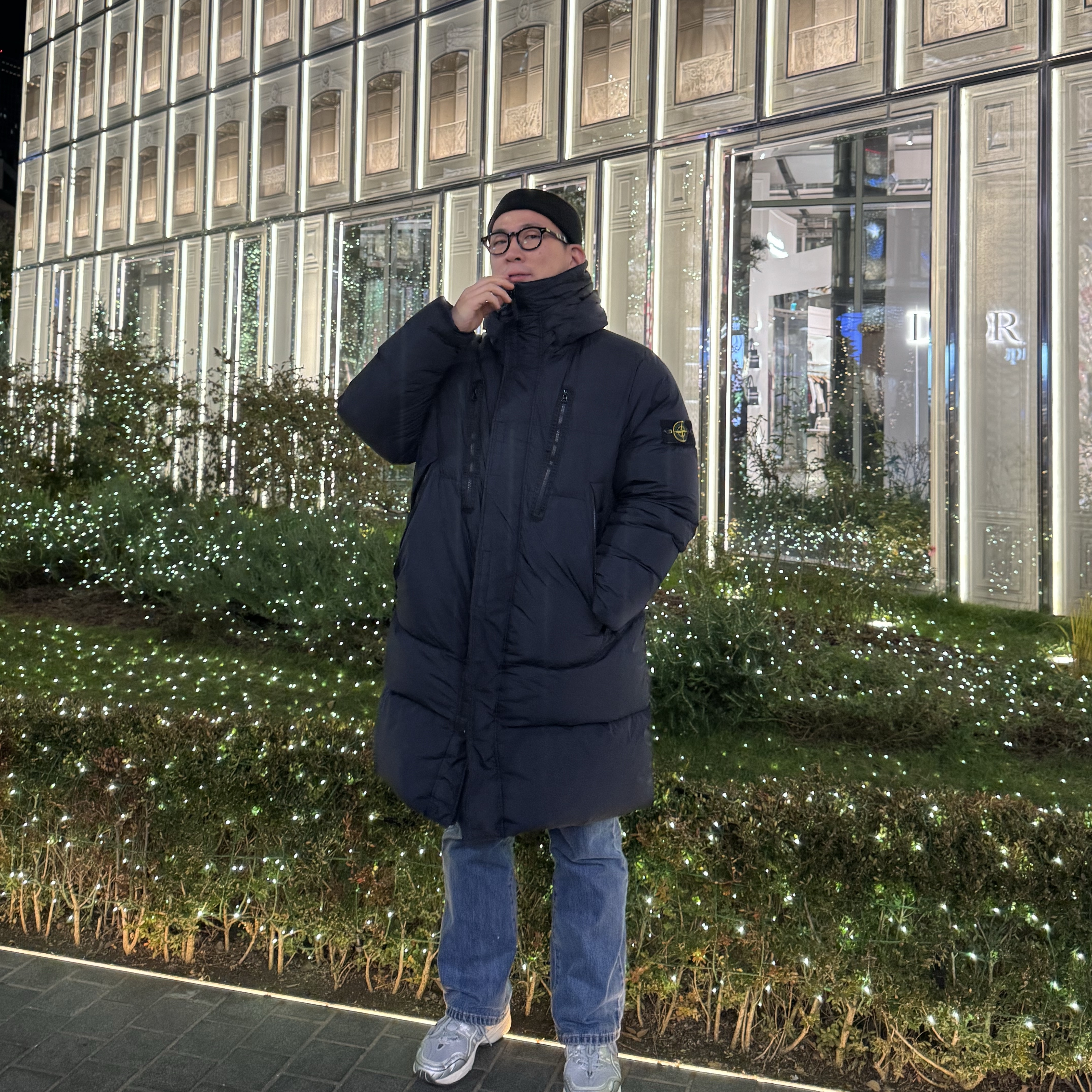 Stone Island 4100012 Crinkle Reps NY Recycled Nylon Wind Resistant Down Parka Black - 25FW, Levi's 501 Original Fit Jean Light Indigo 착용 스타일