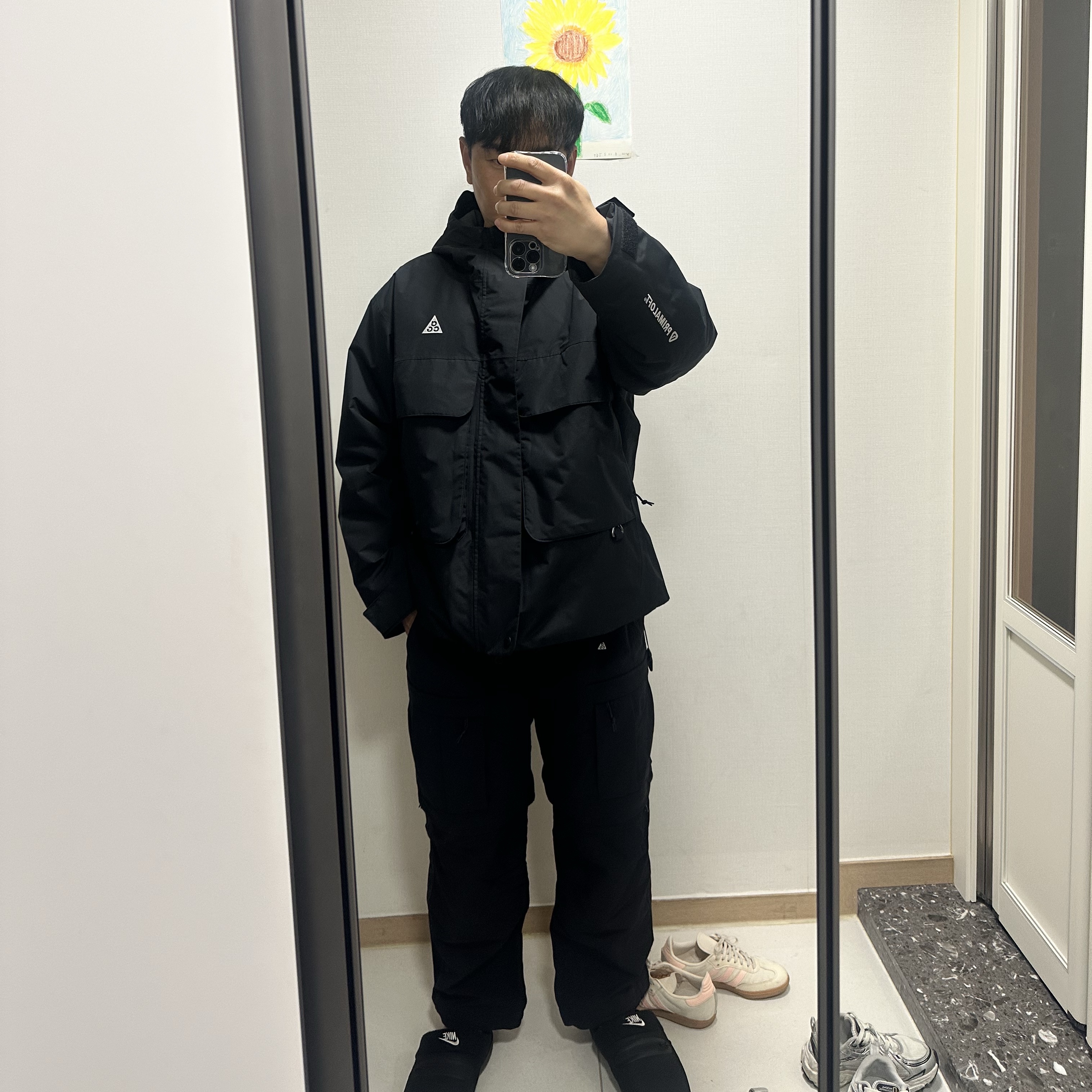 Nike ACG Smith Summit Cargo Pants Black Anthracite - Asia 착용 스타일