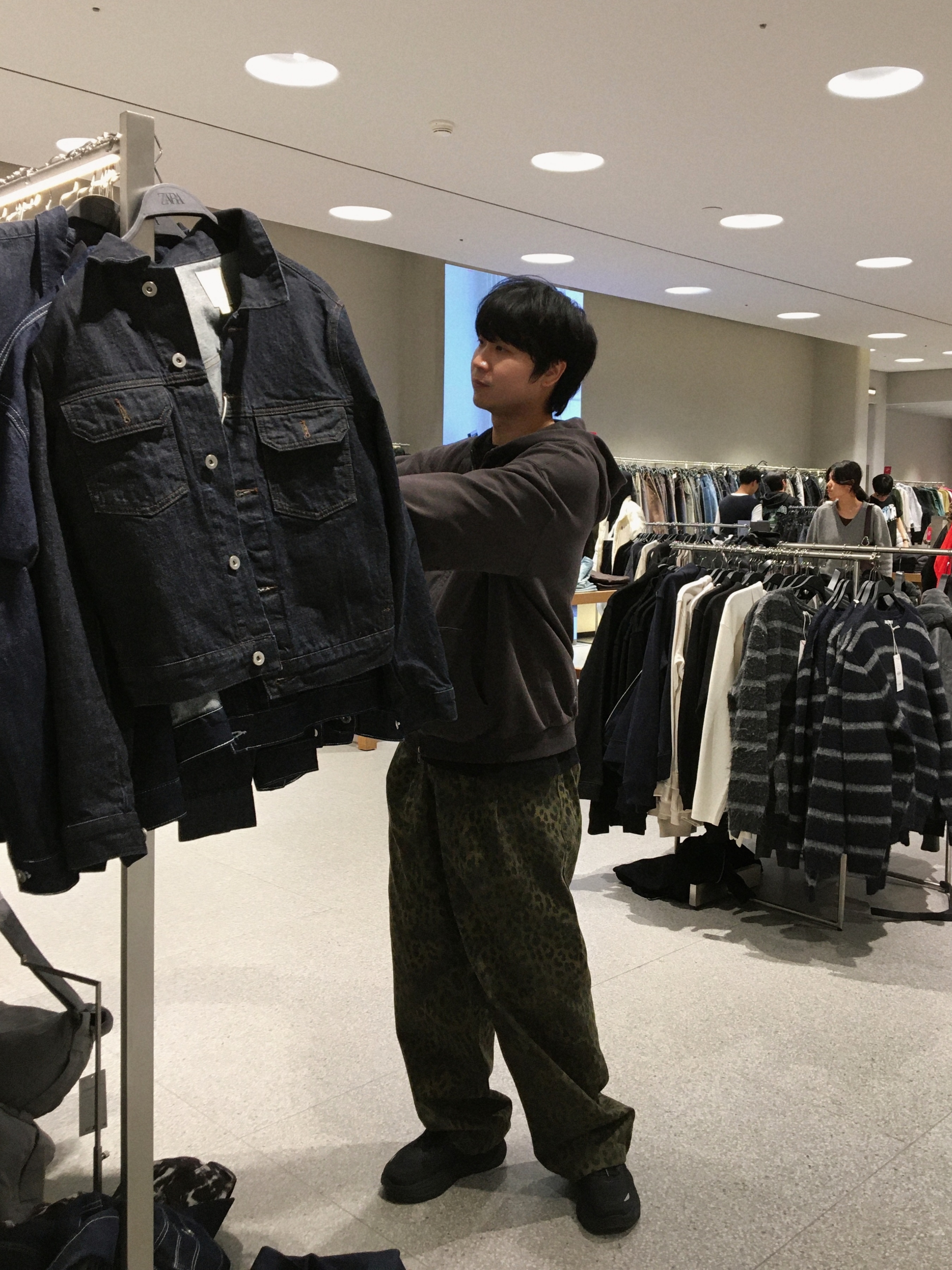 Polyteru Human Index Human Loosed Zip Hoodie Brown Charcoal, ersco Leopard Baggy Trousers Khaki 착용 스타일 - 9