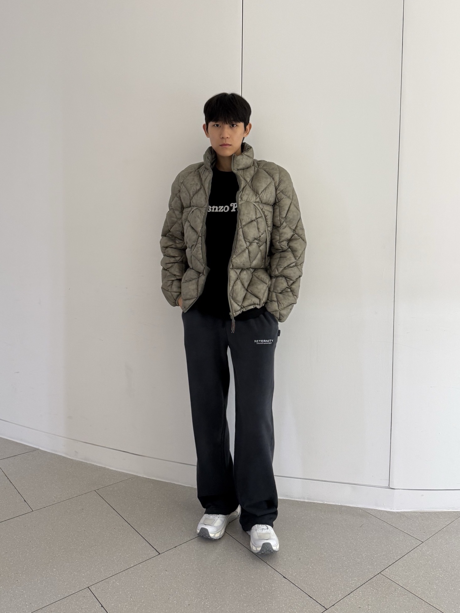 Reternity Creative Dept Sweatpants Faded Black - 25SS 착용 스타일 - 2