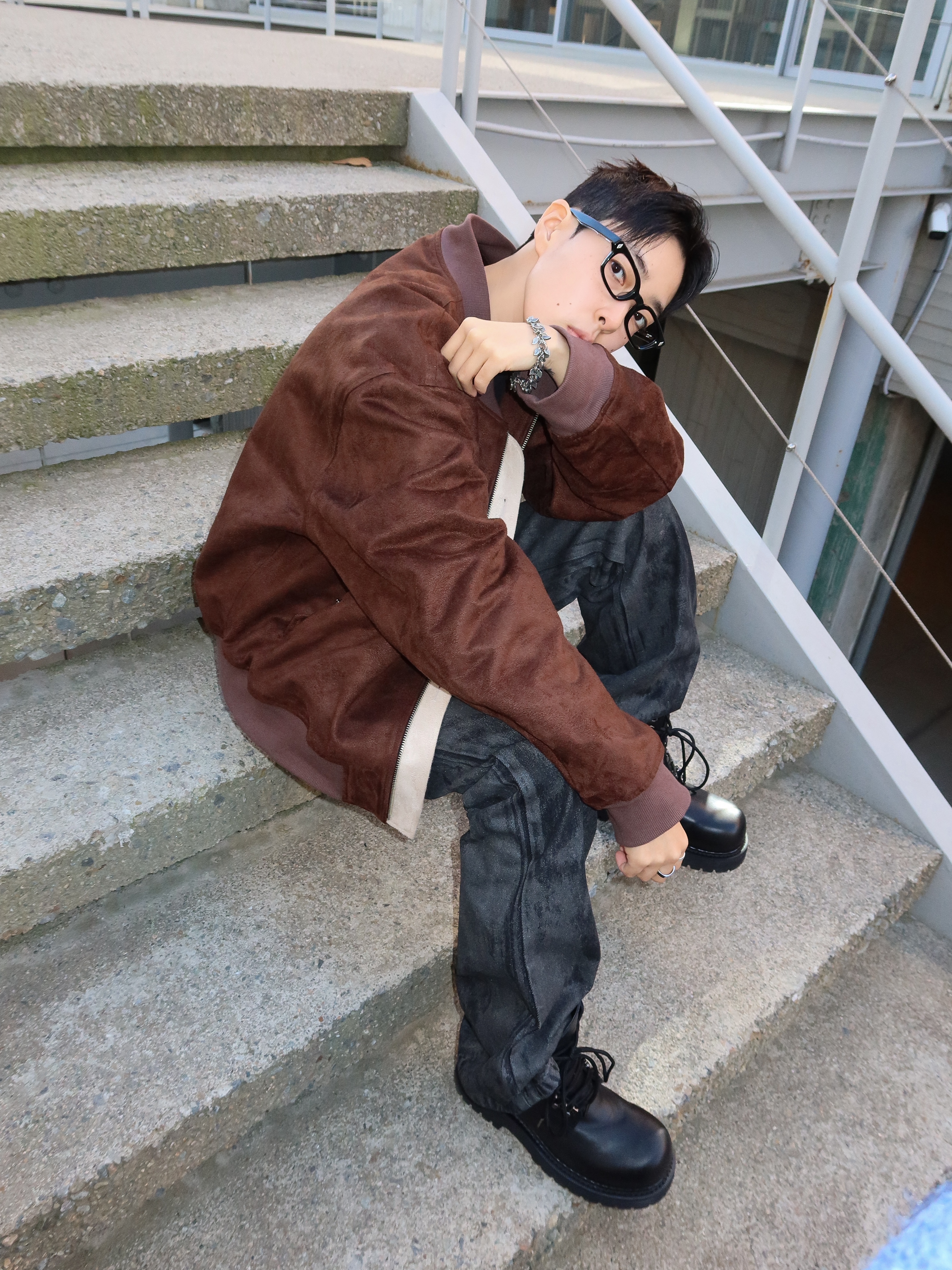 LOSTGARDEN Phantom, Hono Report 4 Button Bomber Jacket Dark Brown 착용 스타일 - 2