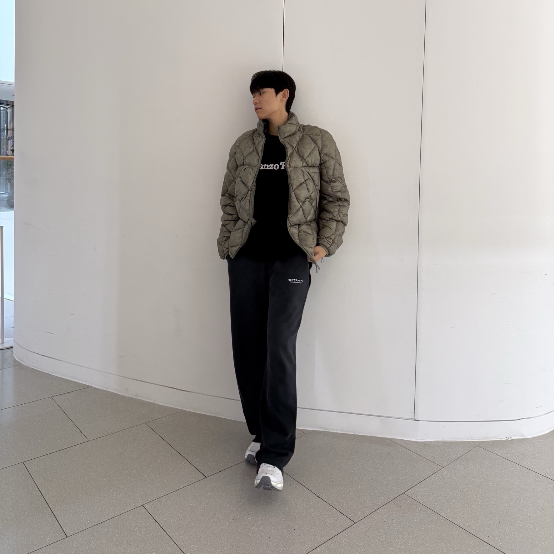 Kenzo x Verdy Oversize Tshirt Black - 25SS 착용 스타일 - 1
