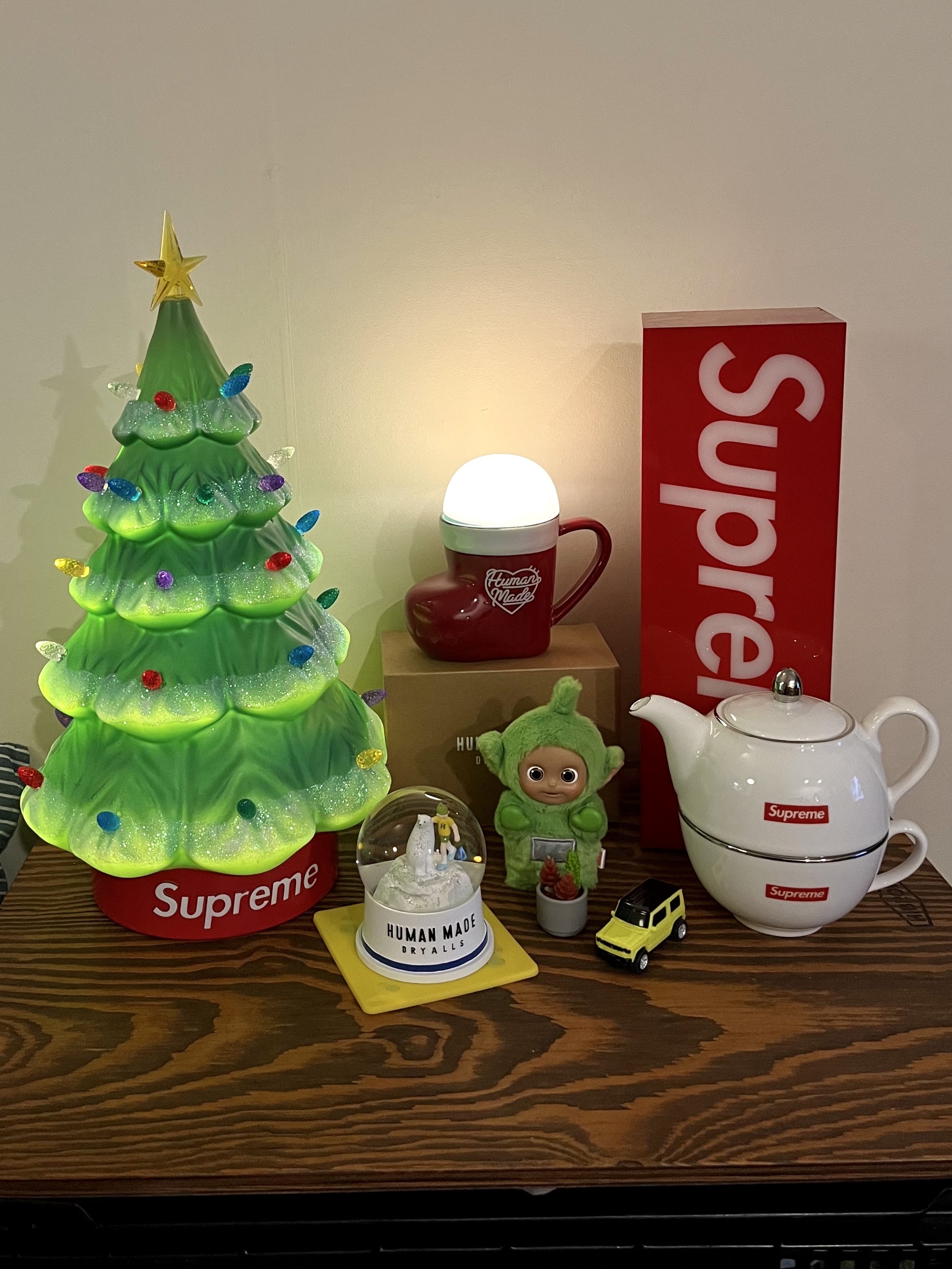 휴먼 메이드 홀리데이 부츠 머그 레드 | Human Made | KREAM