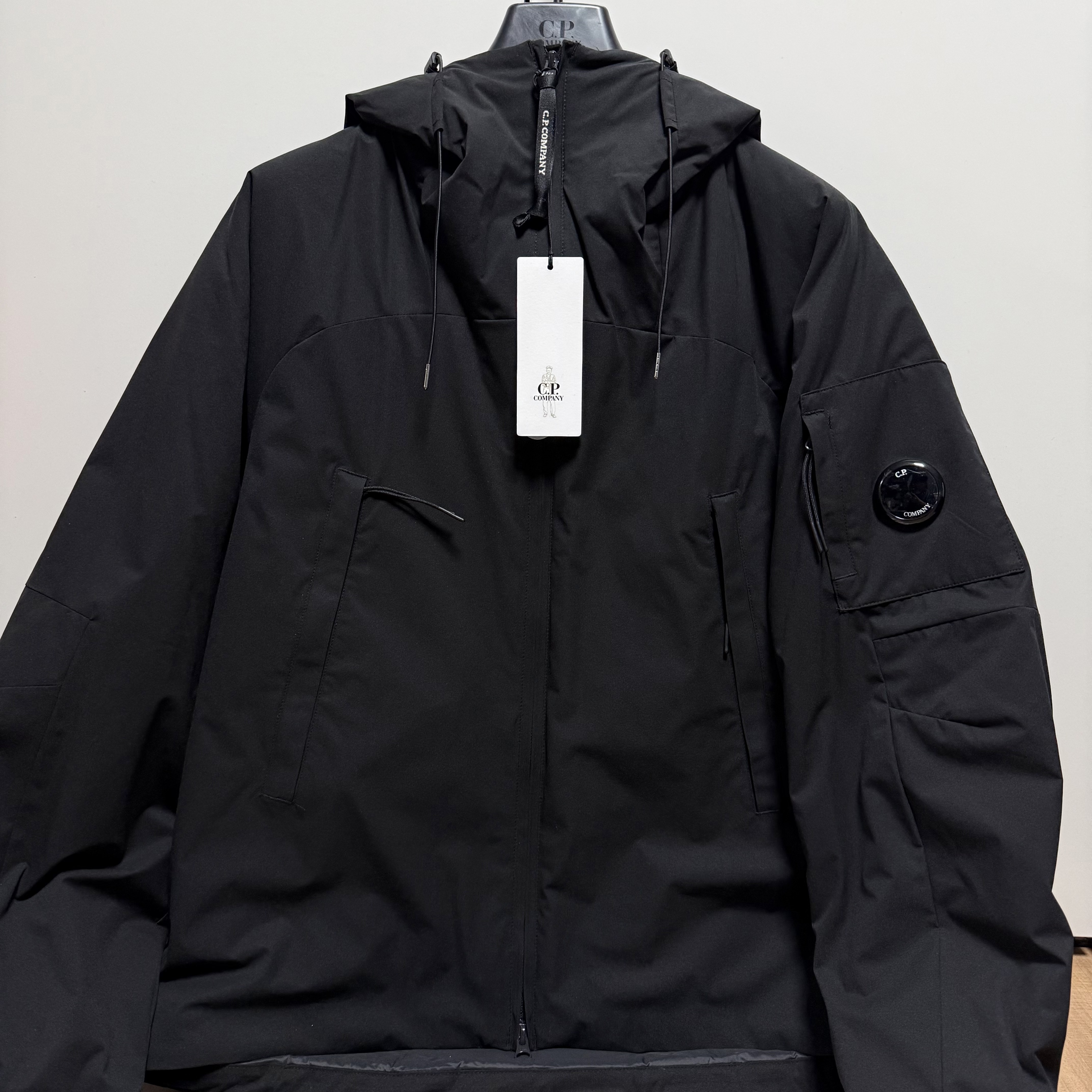 C.P. Company Pro-Tek Hooded Padded Jacket Black - 25FW 착용 스타일 - 5