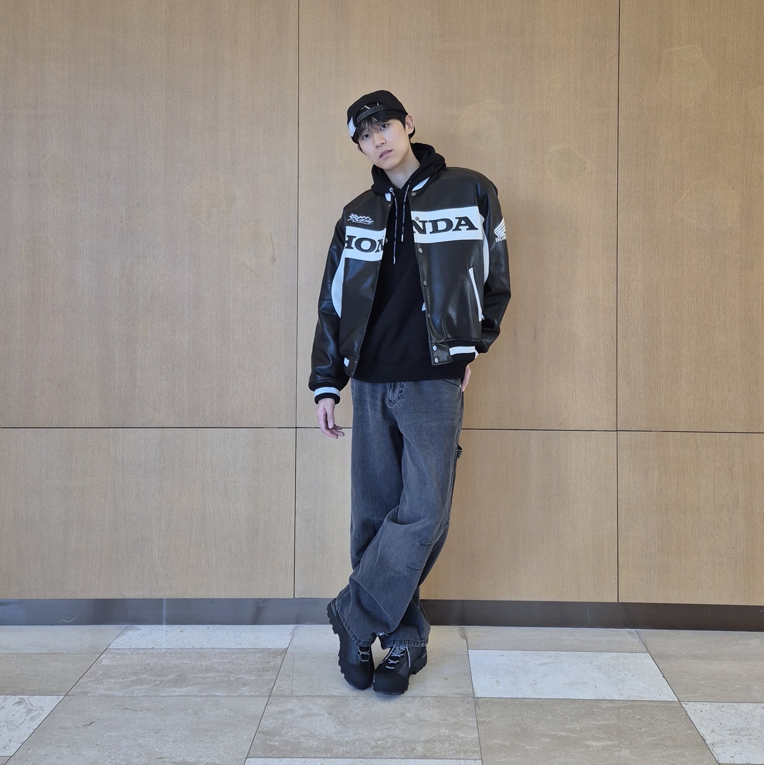 ROA Hida Low Black - 25FW 착용 스타일 - 1