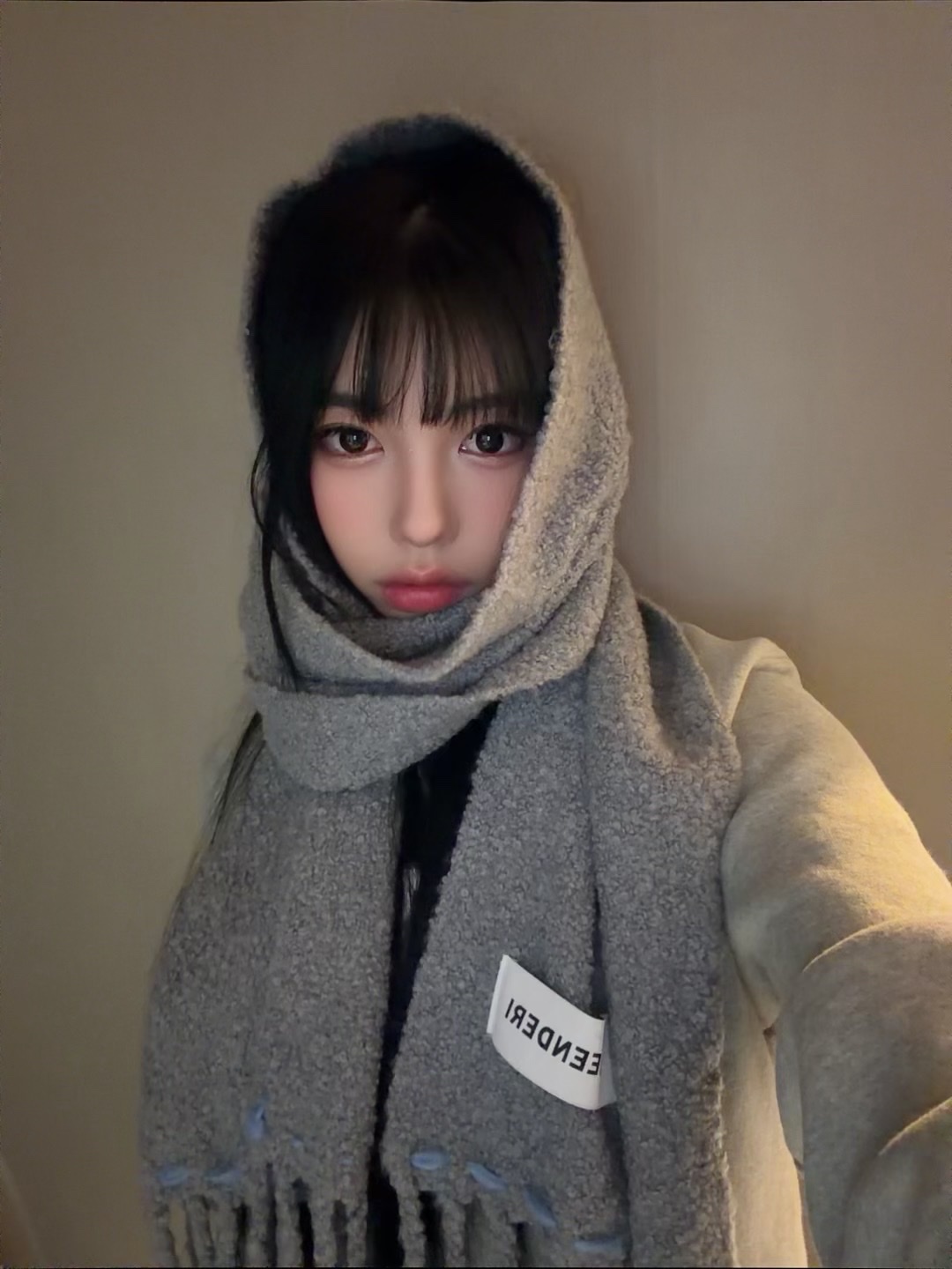 Carhartt WIP x IAB Studio Pocket Sweatshirt Grey Heather 착용 스타일 - 3