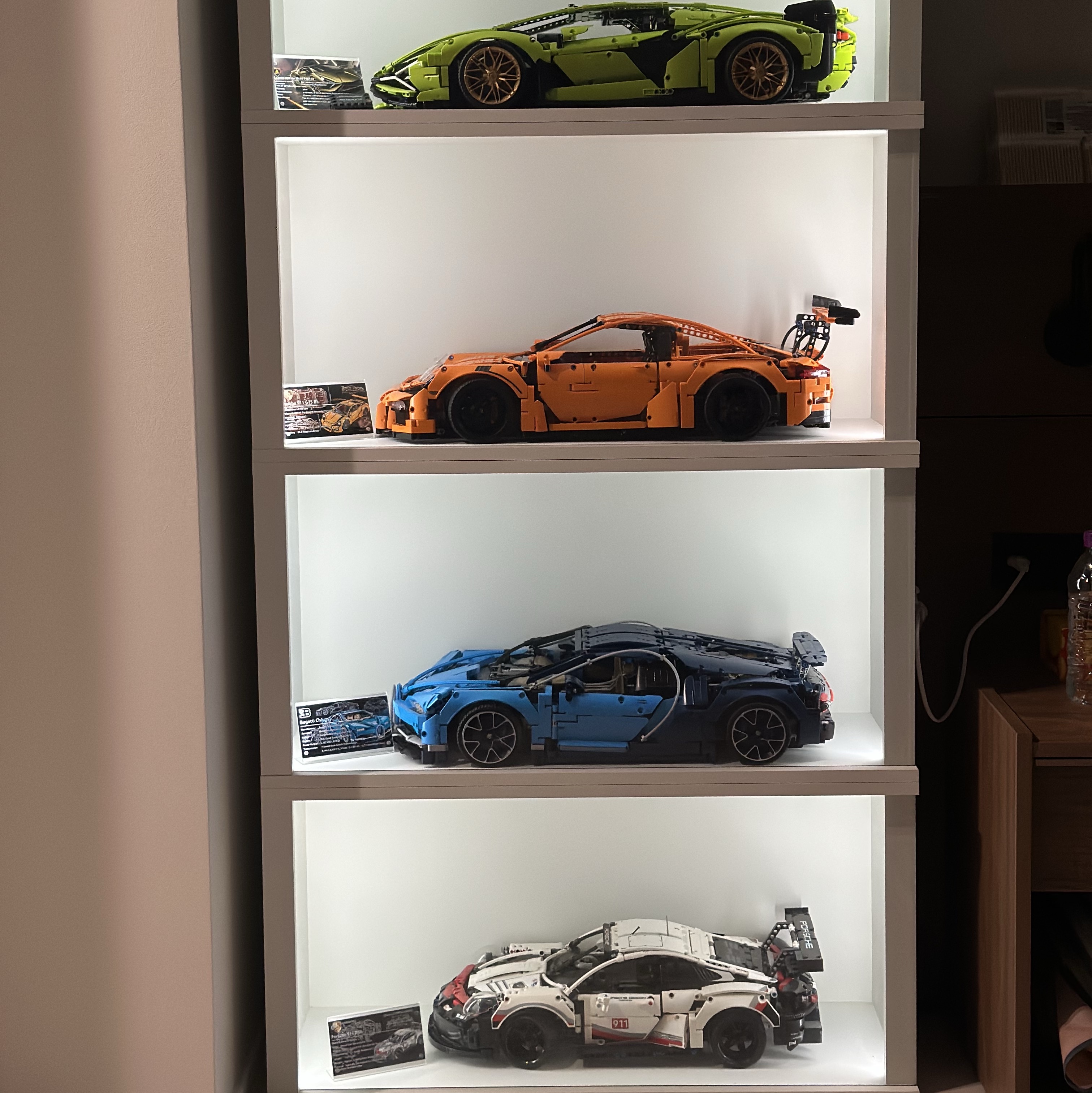 Lego Porsche 911 GT3 RS, Lego Lamborghini Sian FKP 37 착용 스타일