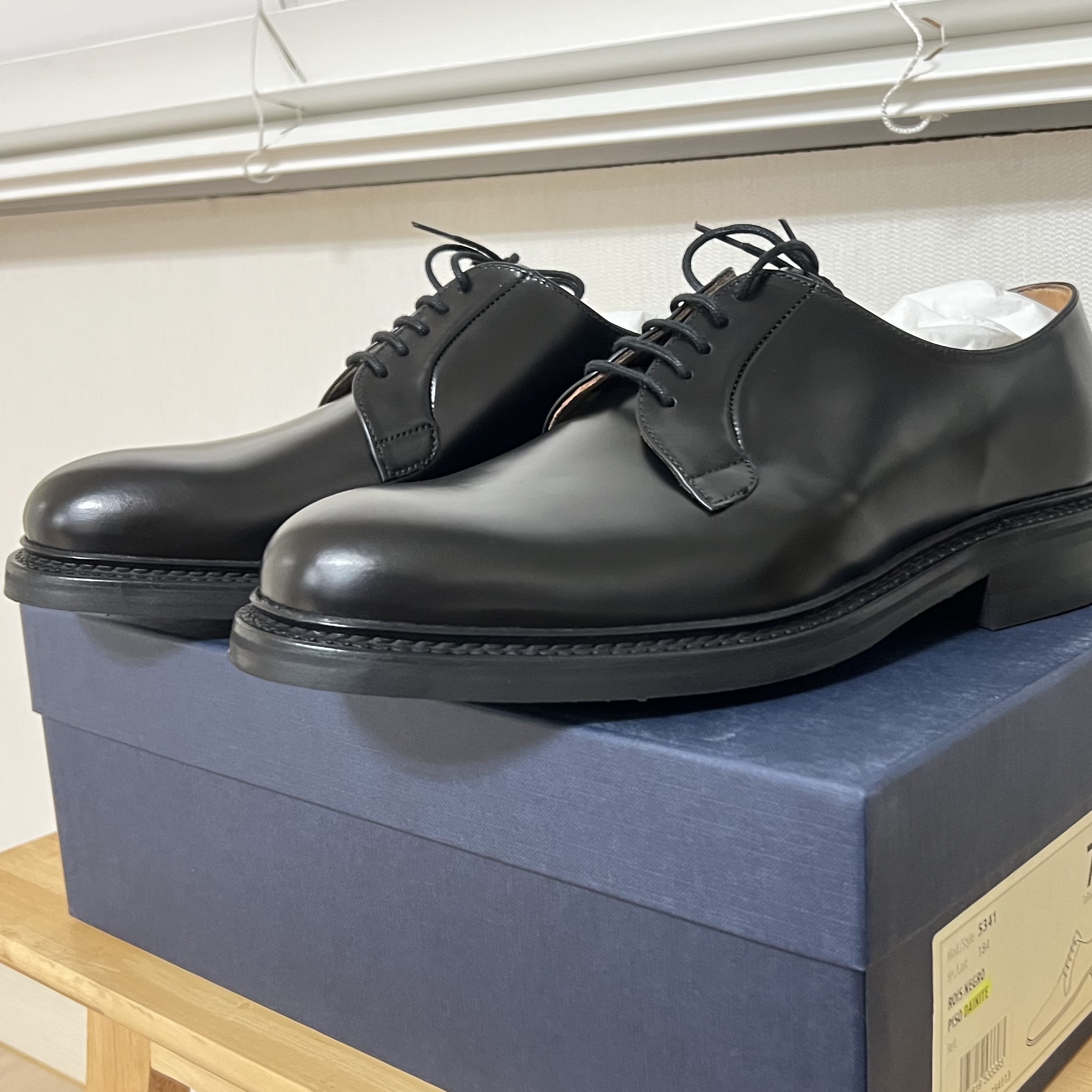 Berwick 5341 Rois Calf 184 Last Rubber Sole Black 착용 스타일 - 3