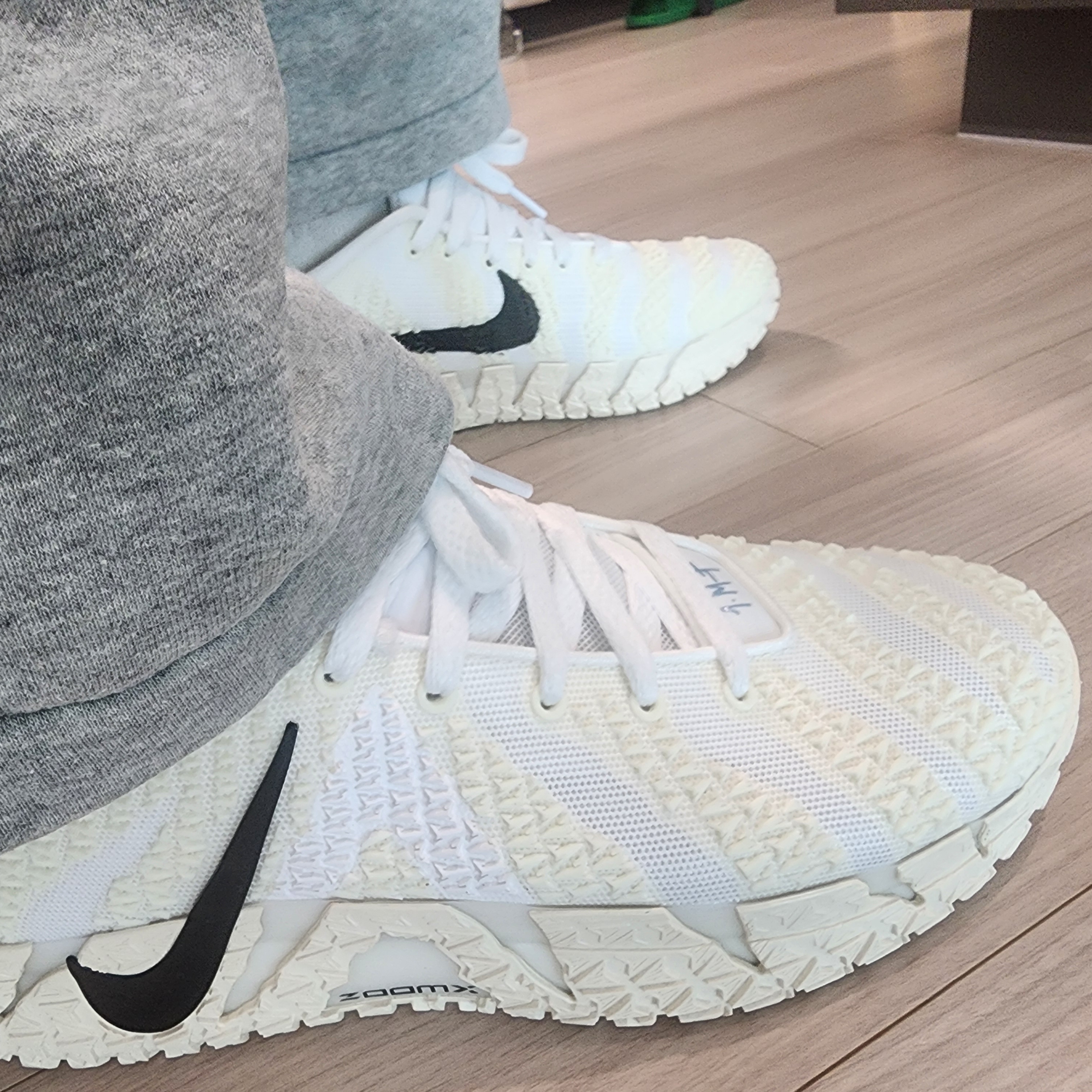 Nike Ja 3 EP White Black 착용 스타일