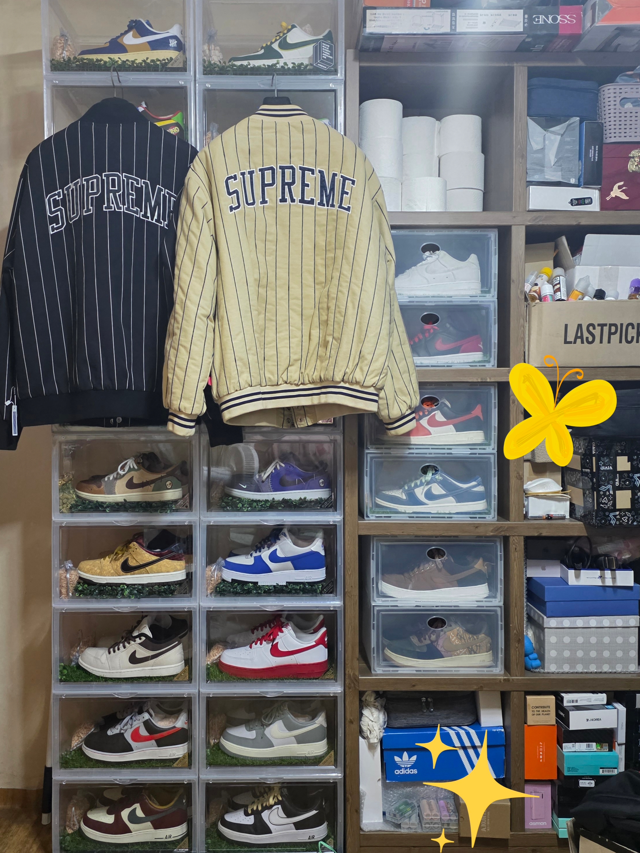 Supreme Pinstripe Varsity Jacket Black - 19SS, Supreme Pinstripe Varsity Jacket Tan - 19SS 착용 스타일 - 2