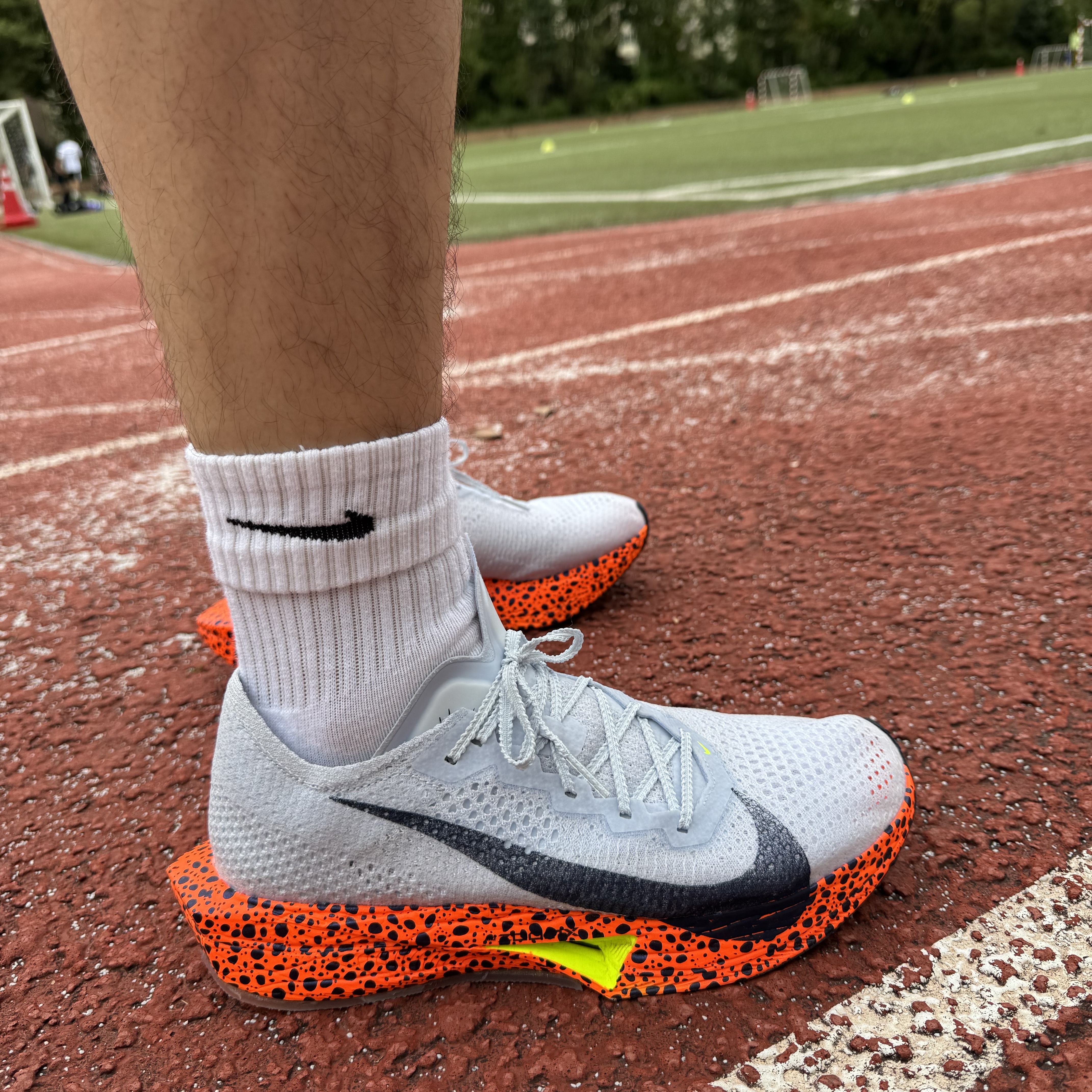 Nike ZoomX Vaporfly Next% 3 Electric 착용 스타일