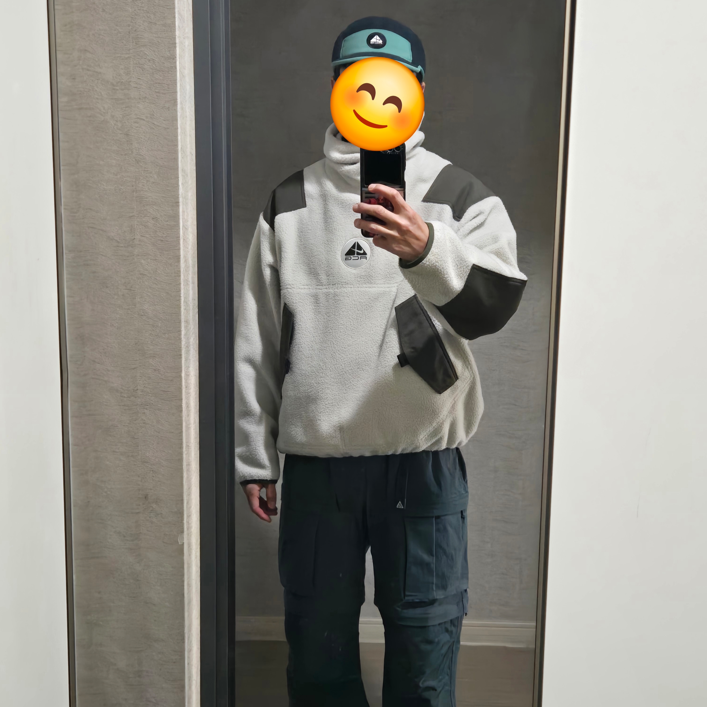 Nike ACG Therma-Fit Fly Unstructured Cap, Nike ACG Balaclava Retro Fleece Pullover Light Bone Cargo Khaki - Asia 착용 스타일