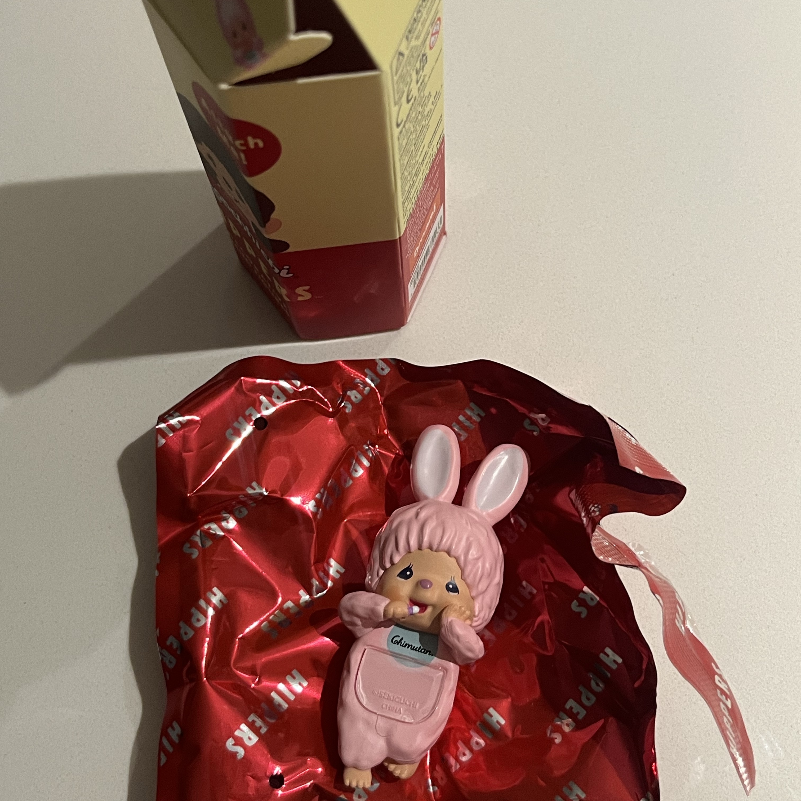 Sonny Angel x Monchhichi Hippers Sealed Case (1 Blind Boxes) 착용 스타일