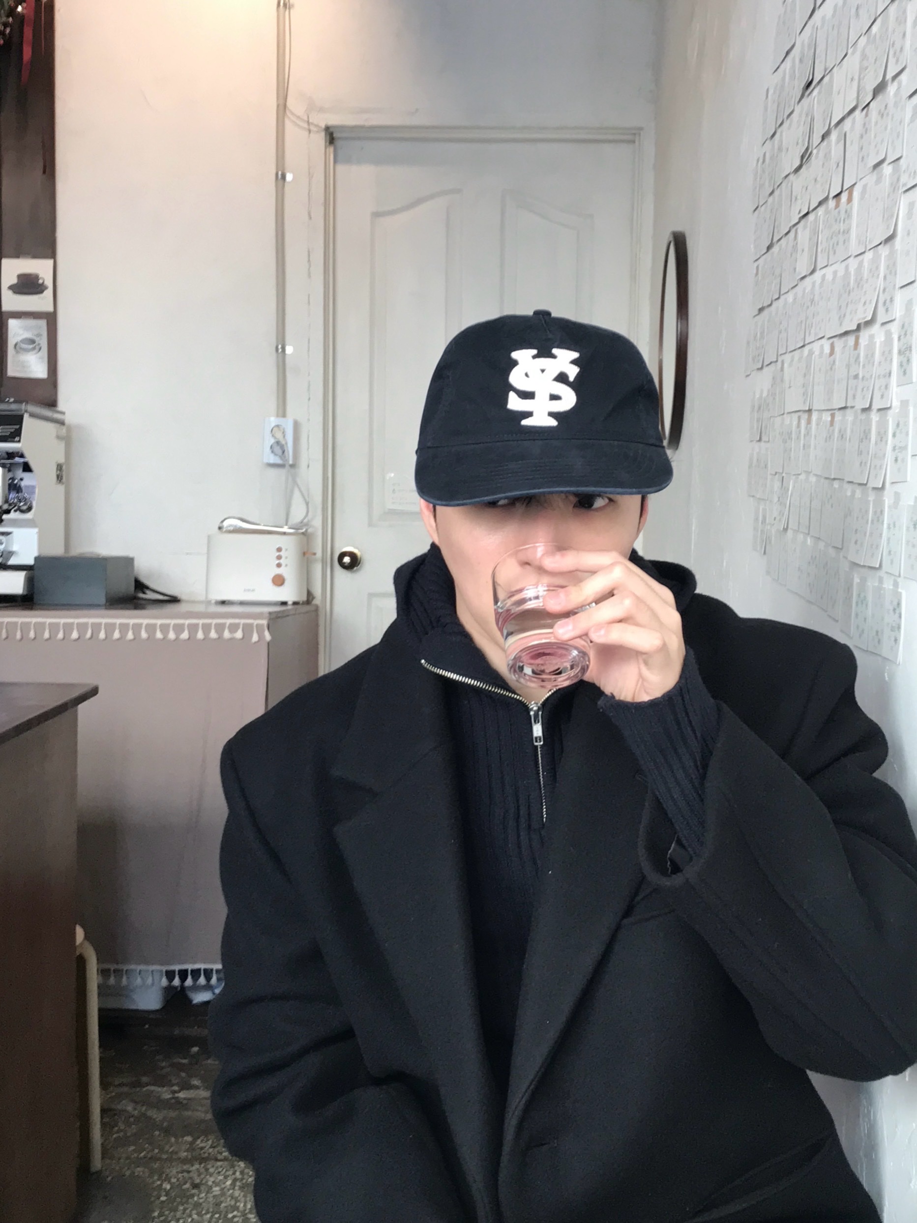 Sunday Ceremony Sy Logo 5 Panel Cotton Cap - Navy 착용 스타일 - 7