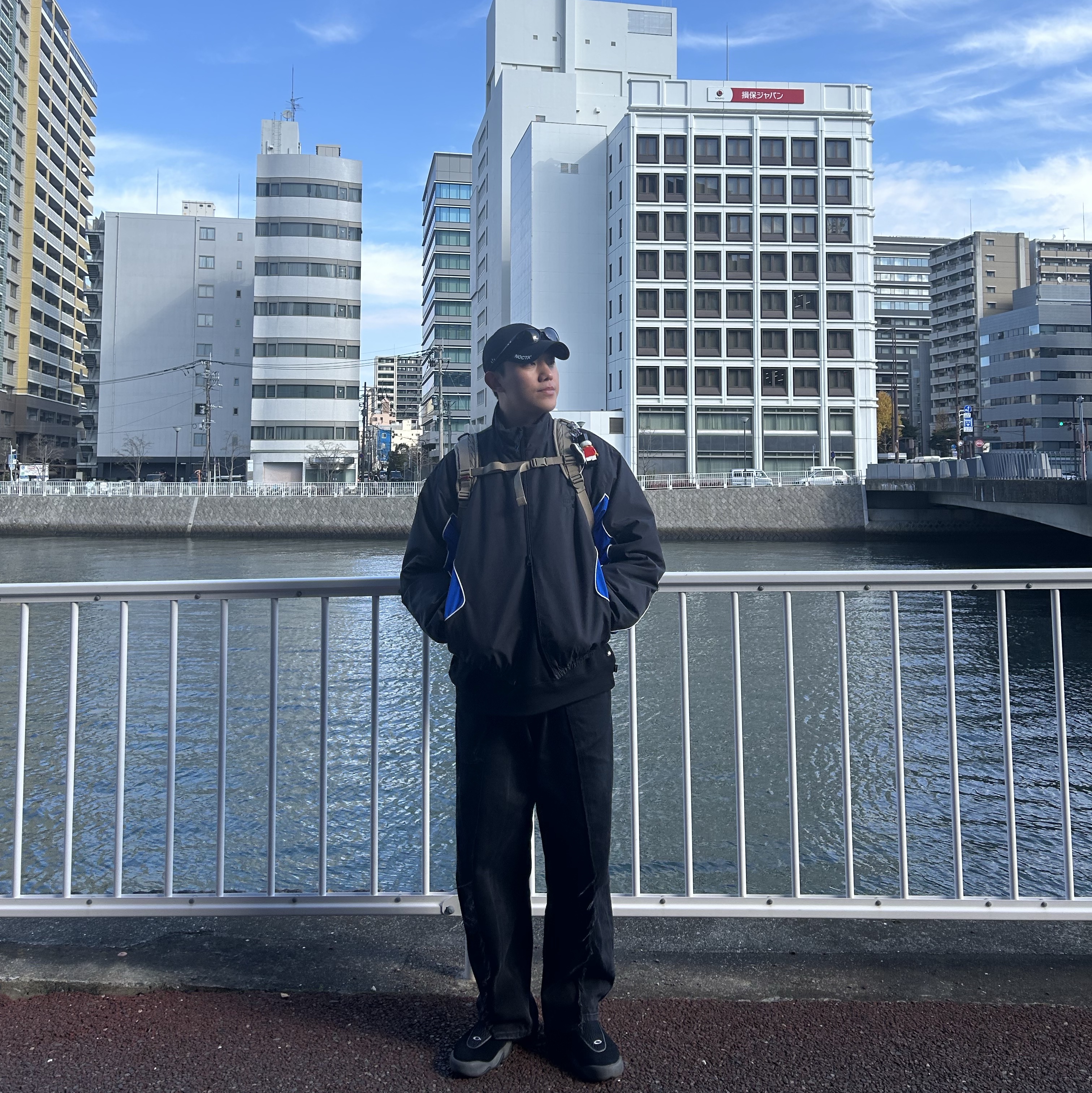 Oakley Factory Team x Brain Dead Suede Flesh Caviar Mesh Black, Supreme Backpack Tan Raindrop - 24FW 착용 스타일 - 1