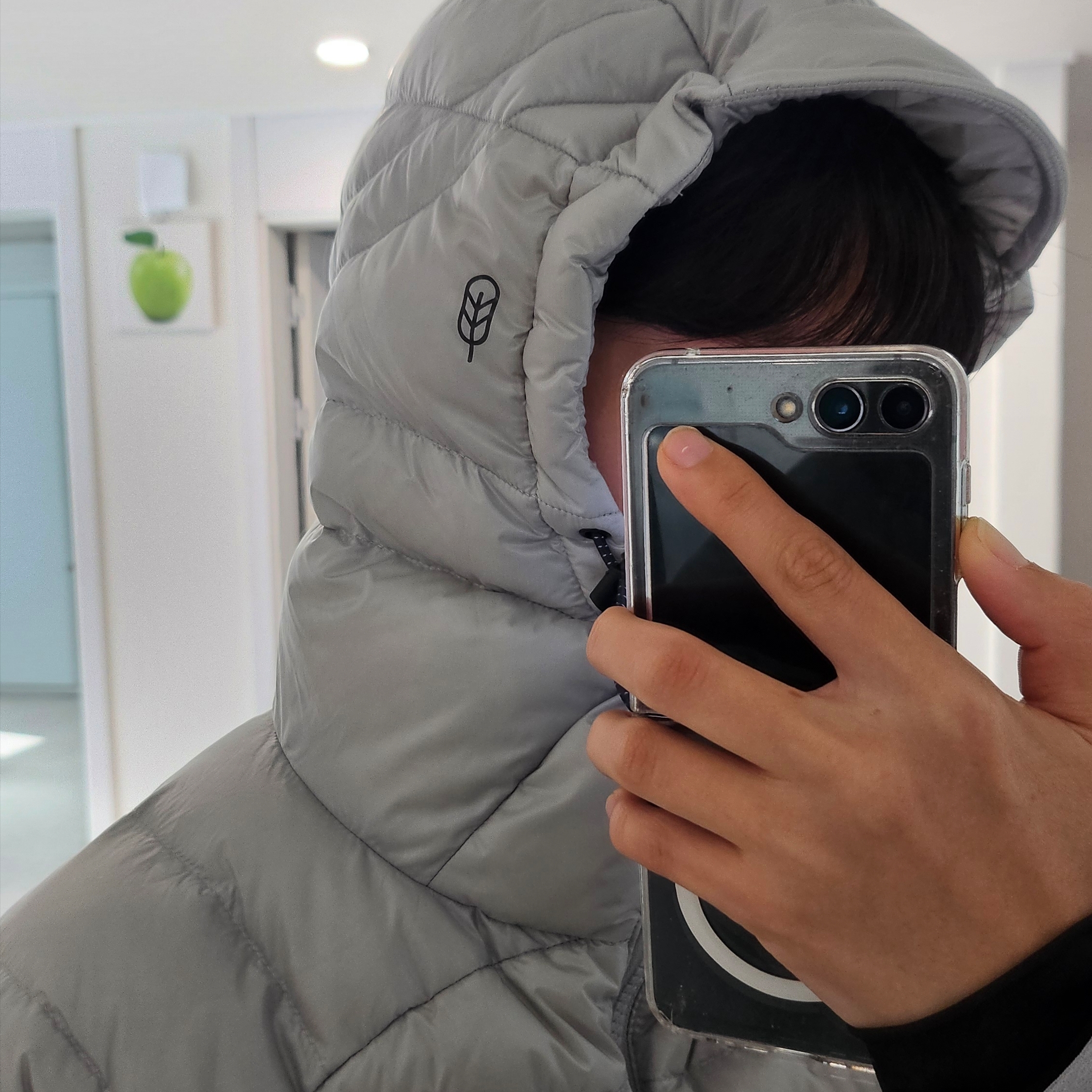 Featherdown Grid Jacket Light Grey 착용 스타일 - 2