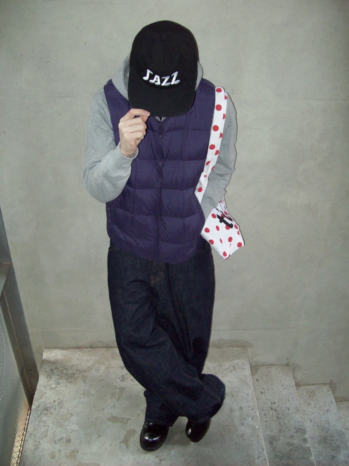 [KREAM 단독] Kikozy New Jazz Cap Black 착용 스타일 - 1