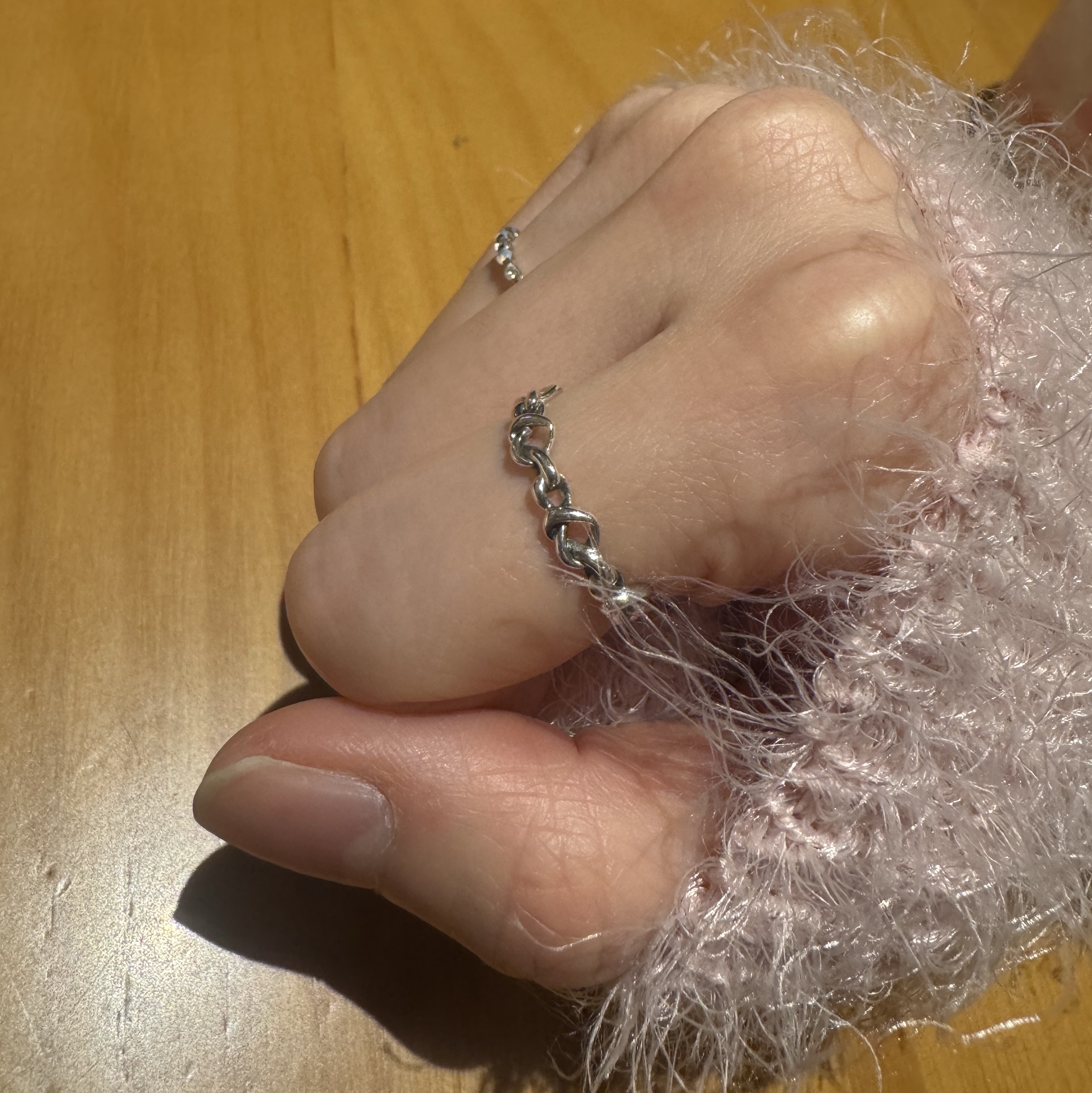 (W) Pandora Knotted Hearts Ring Sterling Silver 착용 스타일