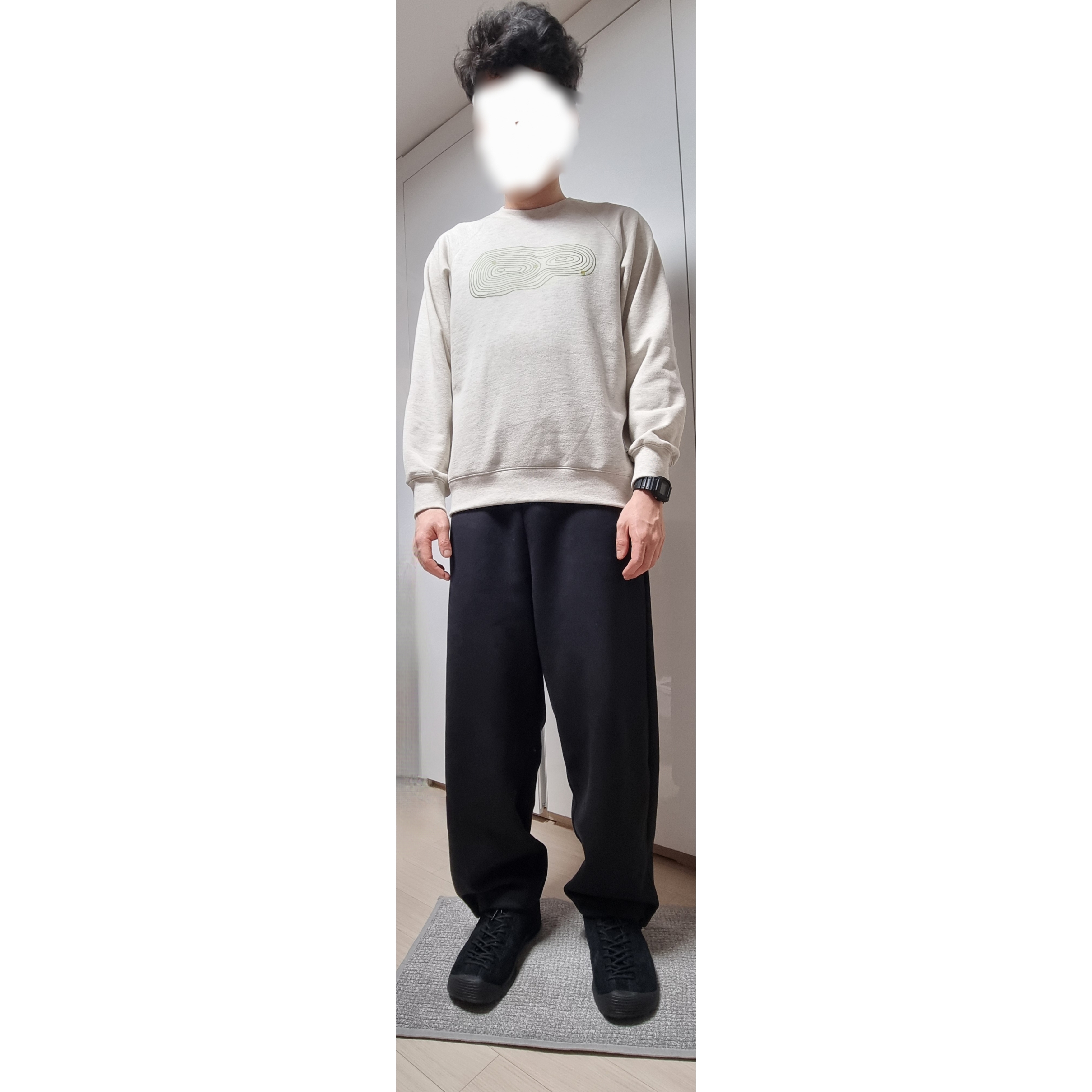 Keen Jasper Suede Sneakers Black, Casio G-Shock DW-5600UBB-1DR 착용 스타일 - 1