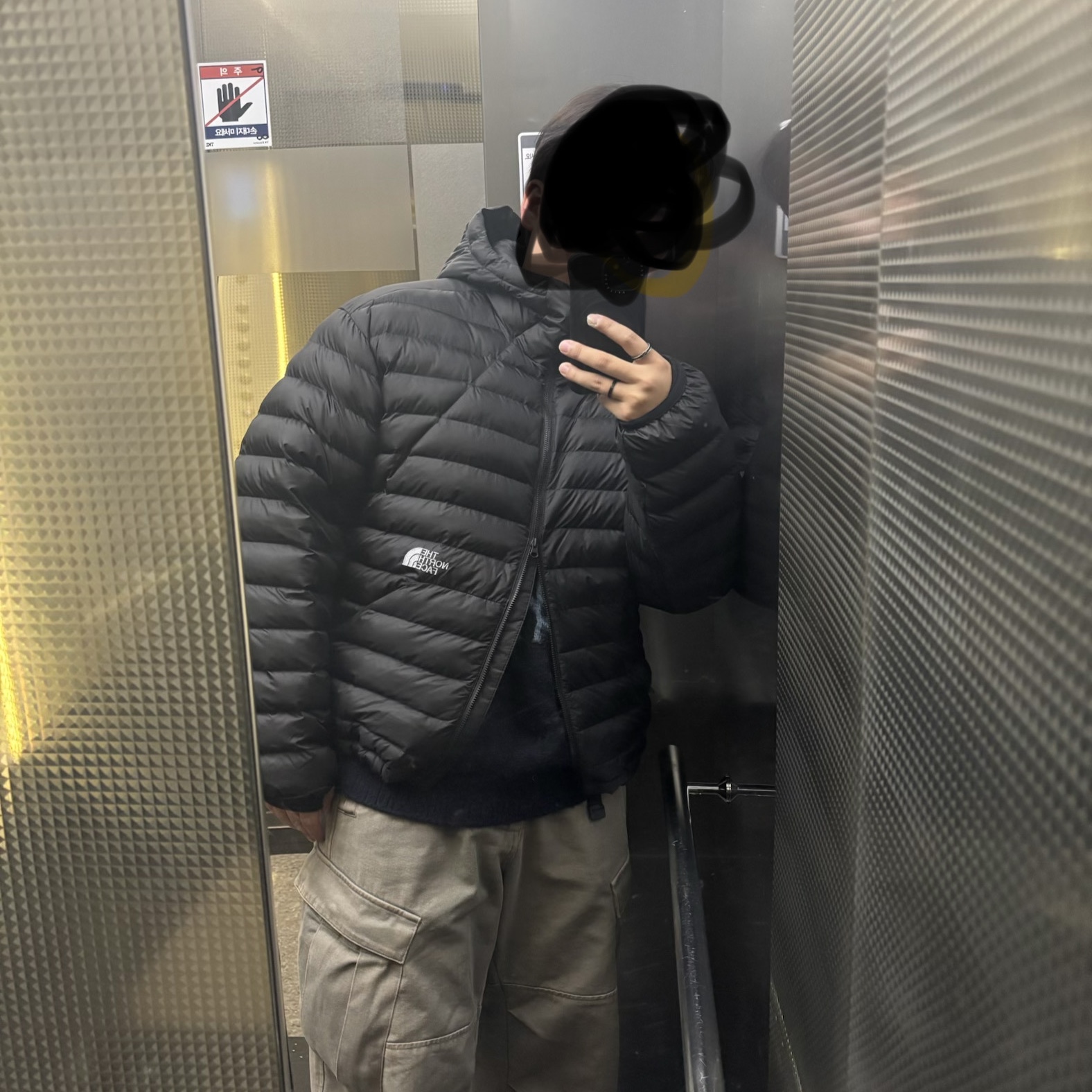 The North Face Ventus On Jacket Black 착용 스타일