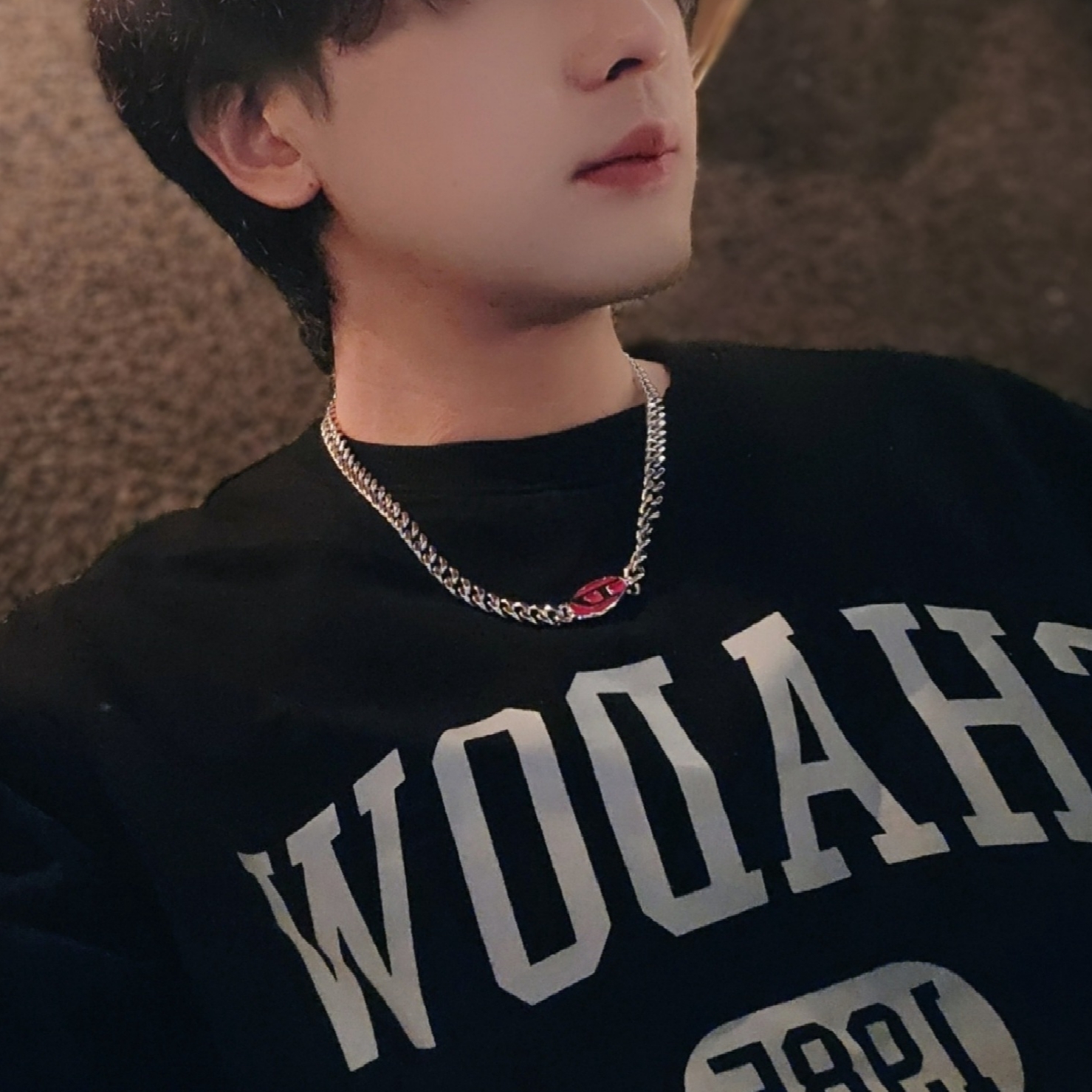 Diesel Dx1446 Red Enamel Stainless Steel Chain Necklace Silver 착용 스타일 - 2