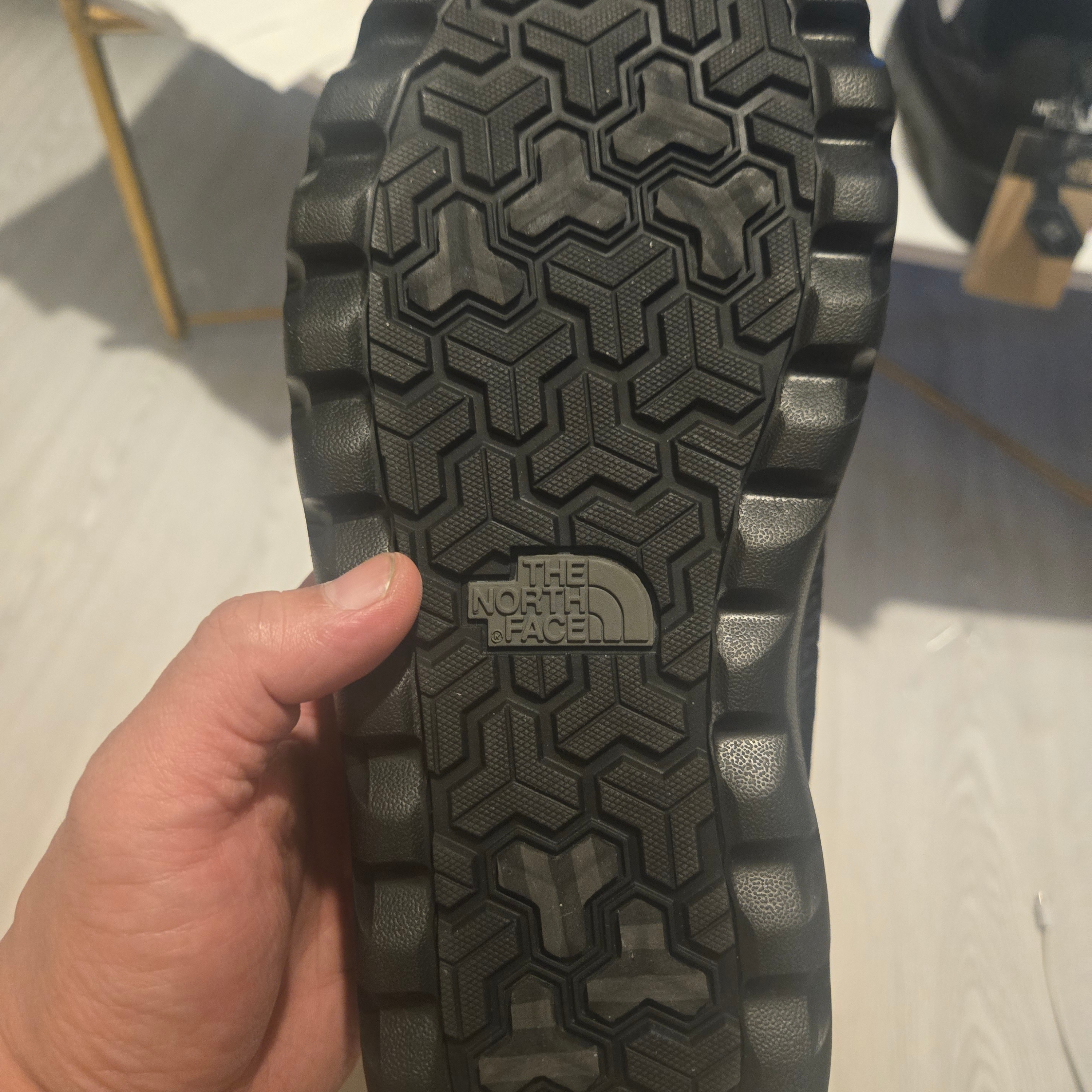 The North Face Dome Slip On Black - 25FW 착용 스타일 - 2