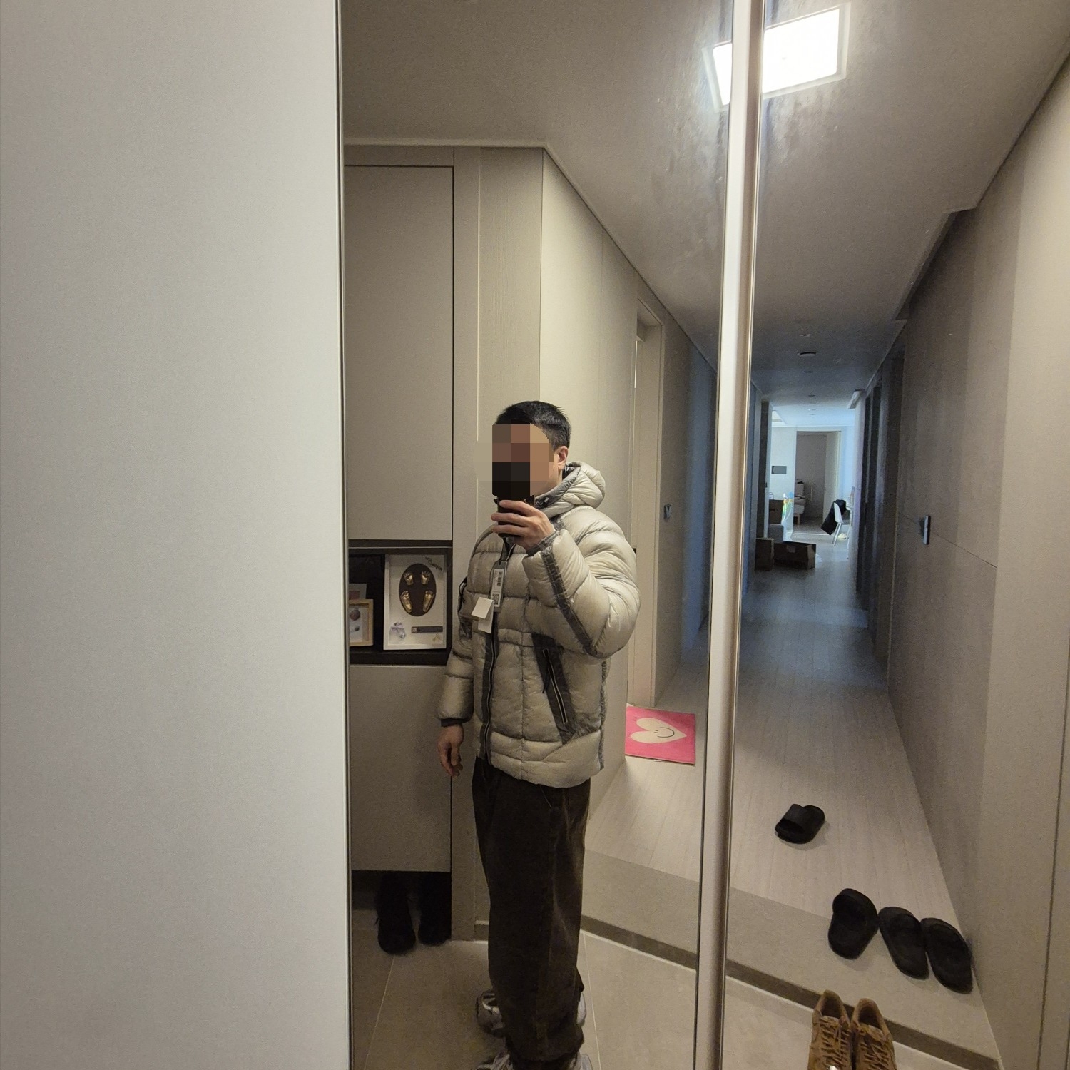 C.P. Company Korea Exclusive D.D. Shell Hooded Down Jacket Lunar Rock - 25FW 착용 스타일 - 5