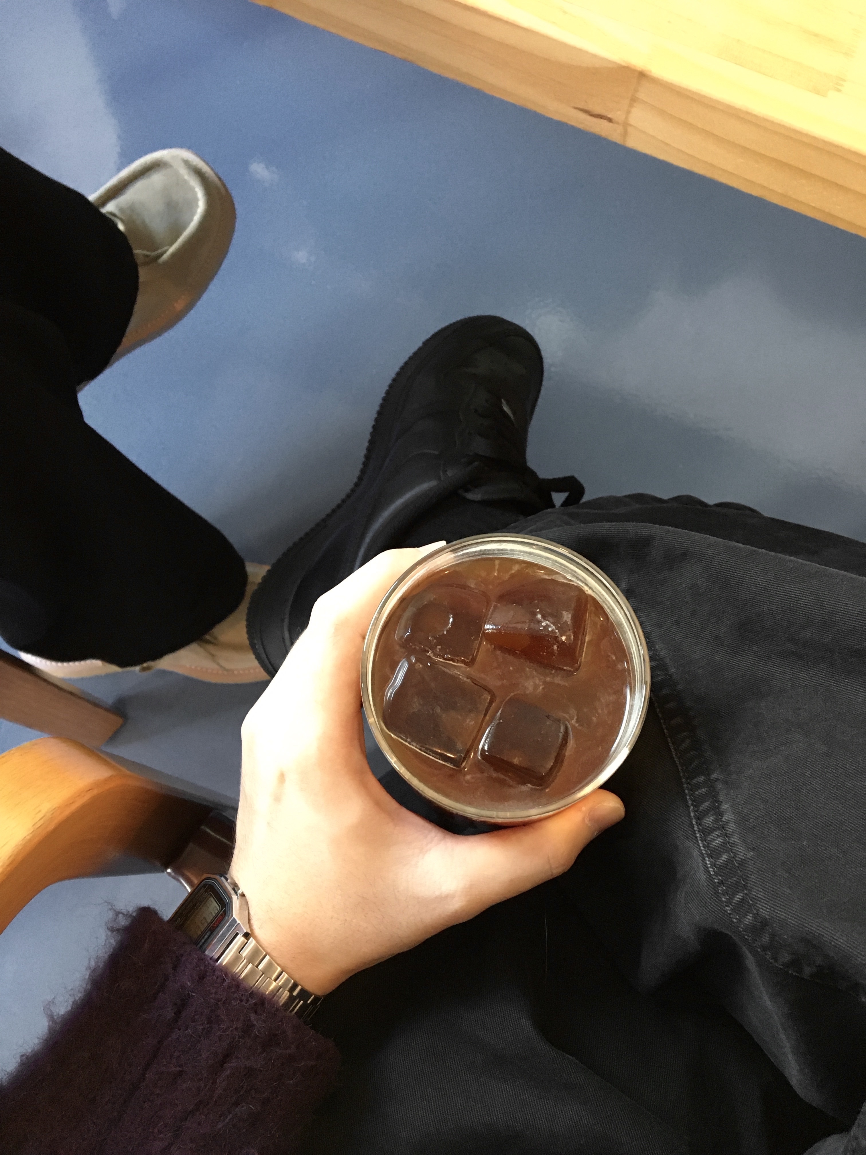 Nike Air Force 1 '07 Low Triple Black, Casio A-158WA-1 착용 스타일