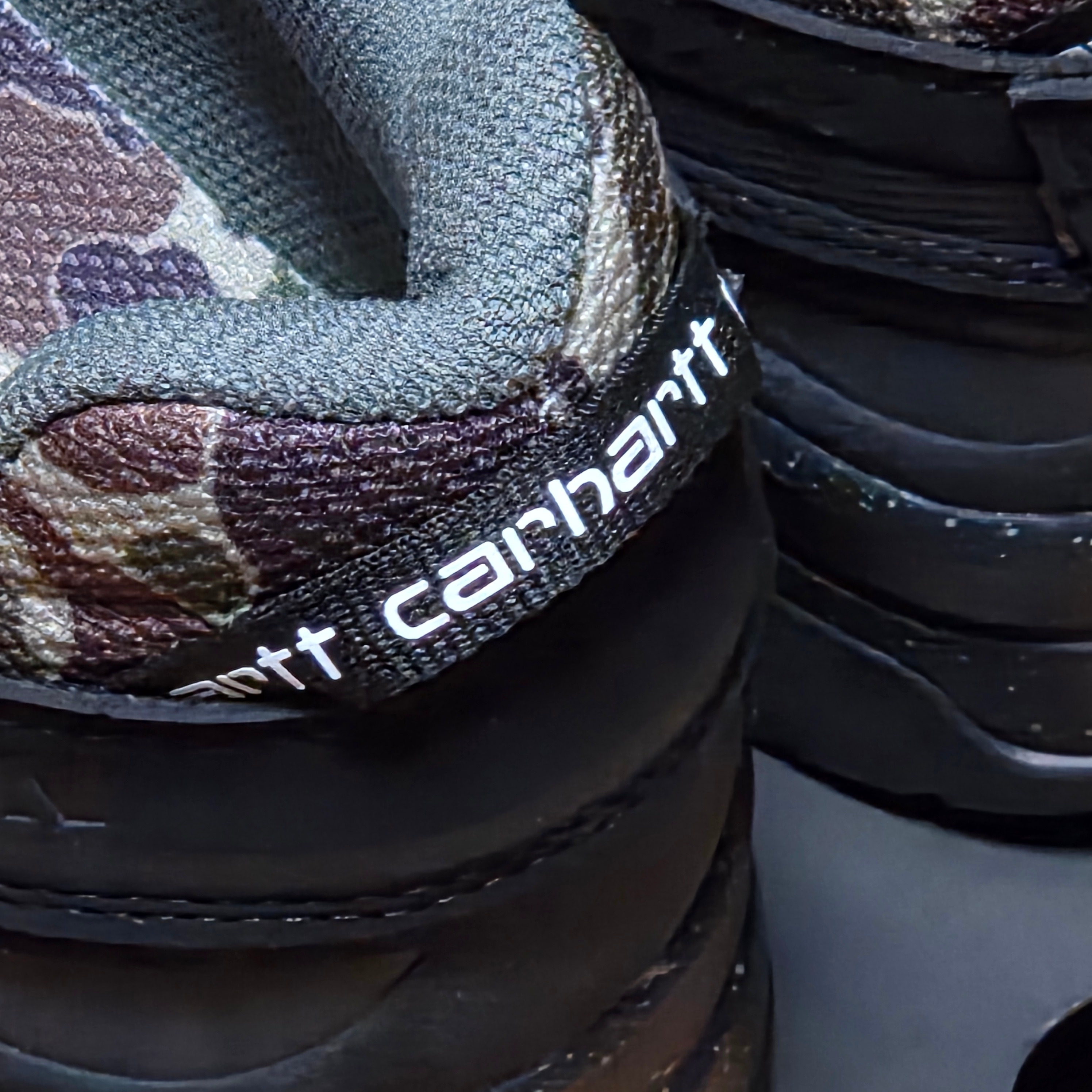 Salomon x Carhartt WIP X-Alp Black 착용 스타일 - 2