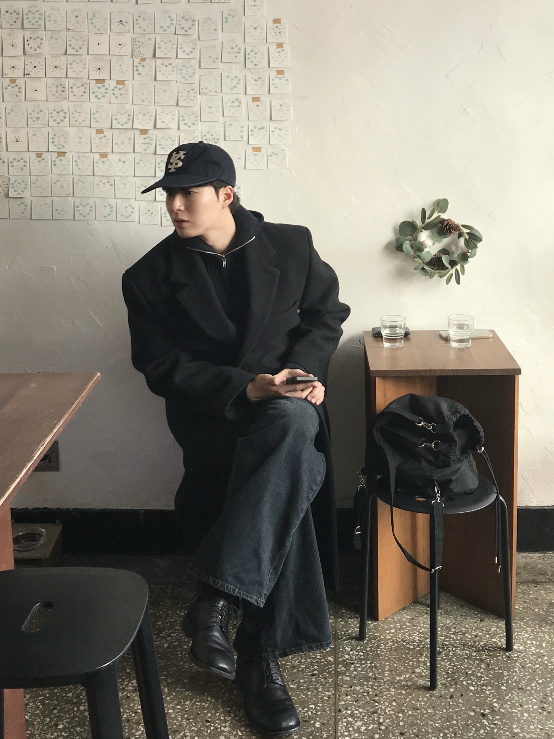 Sunday Ceremony Sy Logo 5 Panel Cotton Cap - Navy 착용 스타일 - 3
