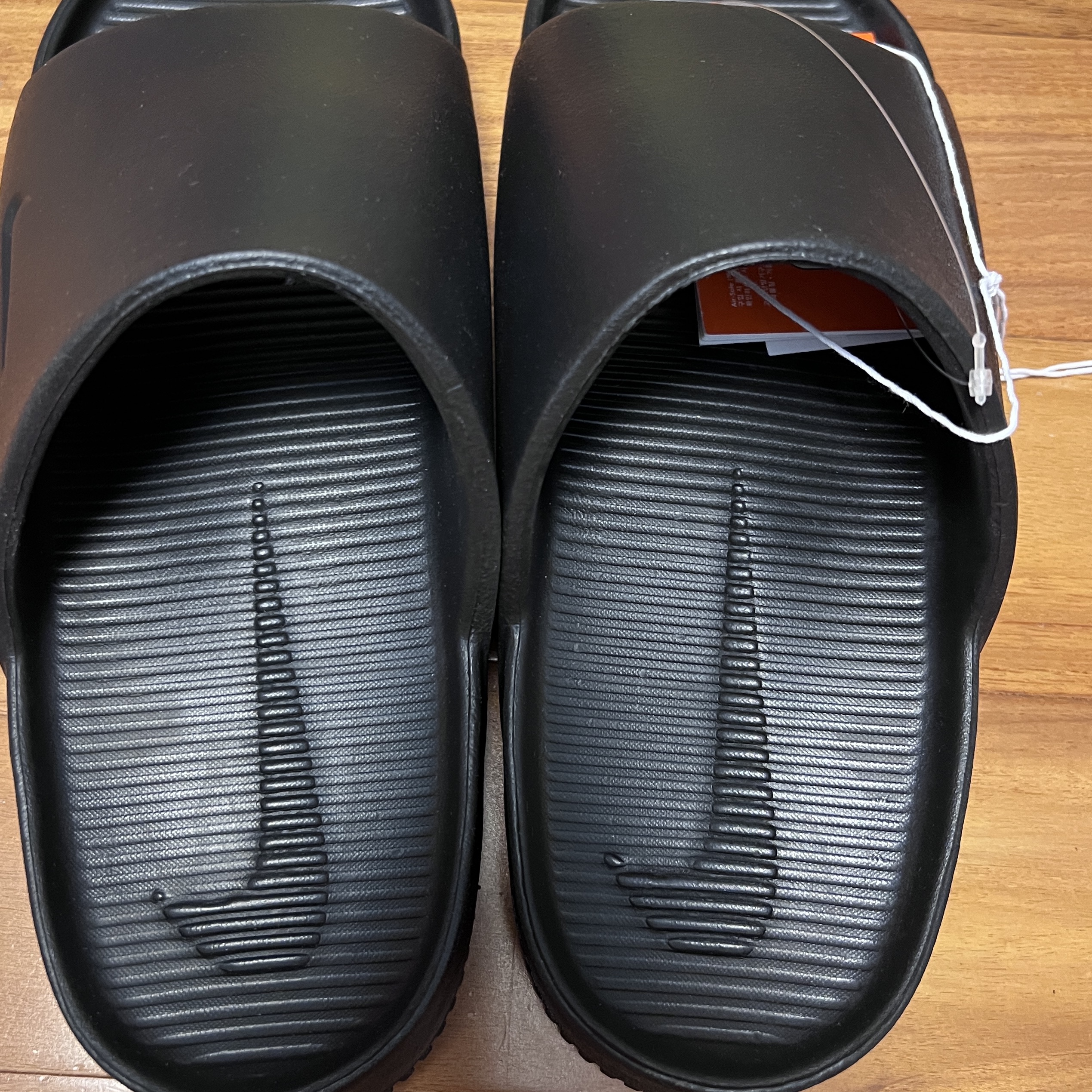 (W) Nike Calm Slide Black 착용 스타일
