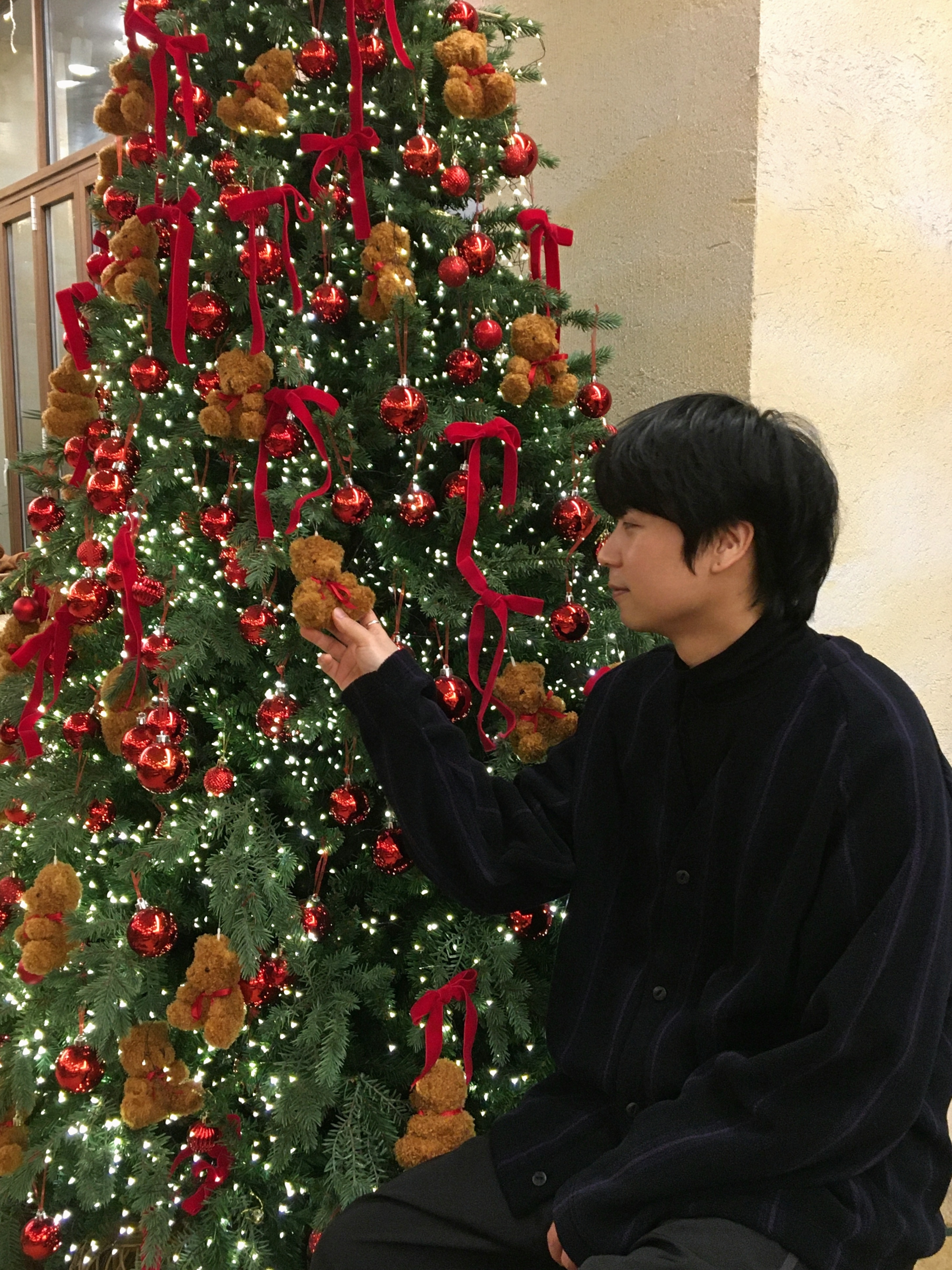 Uniqlo x Needles Fleece Oversized Cardigan Black - KR, Polyteru Human Index Index Track Pants Black/Purple 착용 스타일 - 6