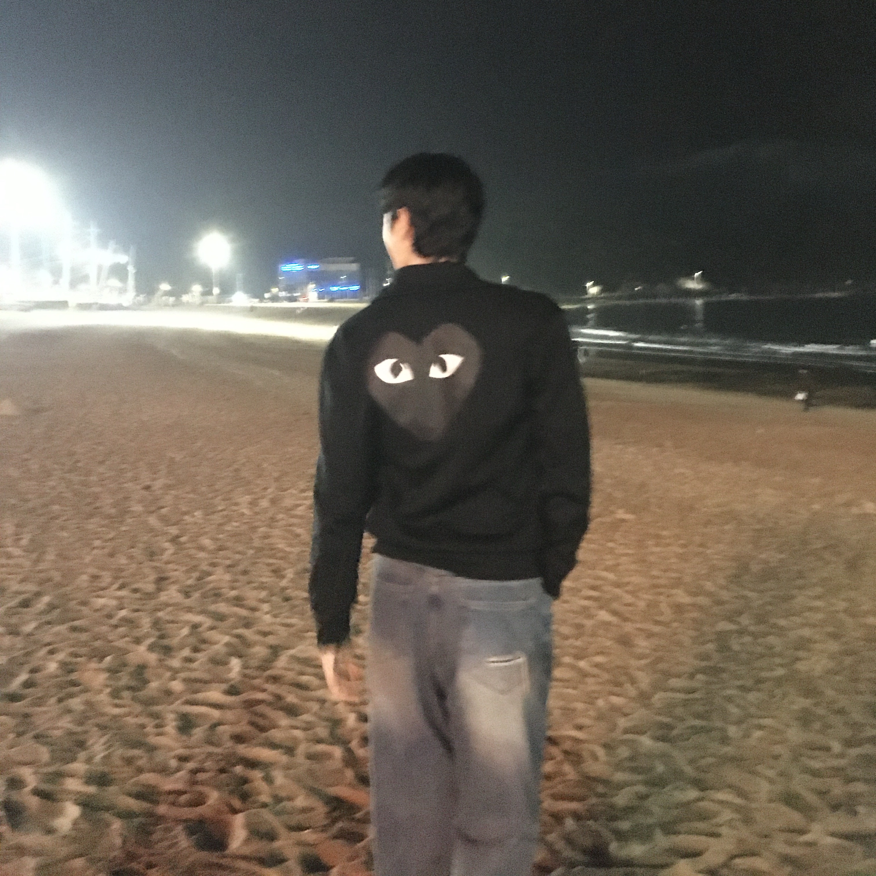Play Comme Des Garcons Big Black Heart Zip-Up Sweatshirt Black 착용 스타일