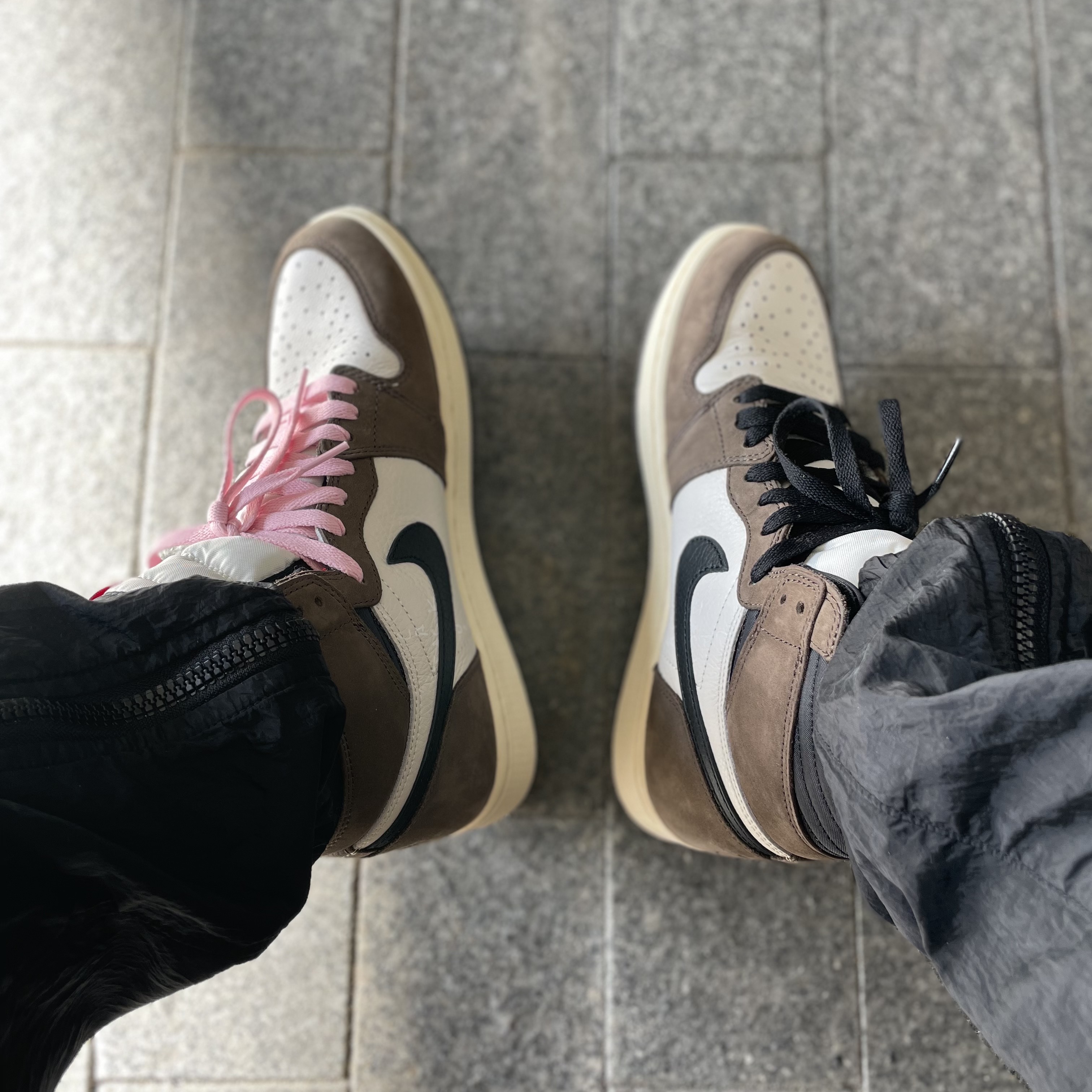 Jordan 1 x Travis Scott Retro High OG SP Mocha 착용 스타일