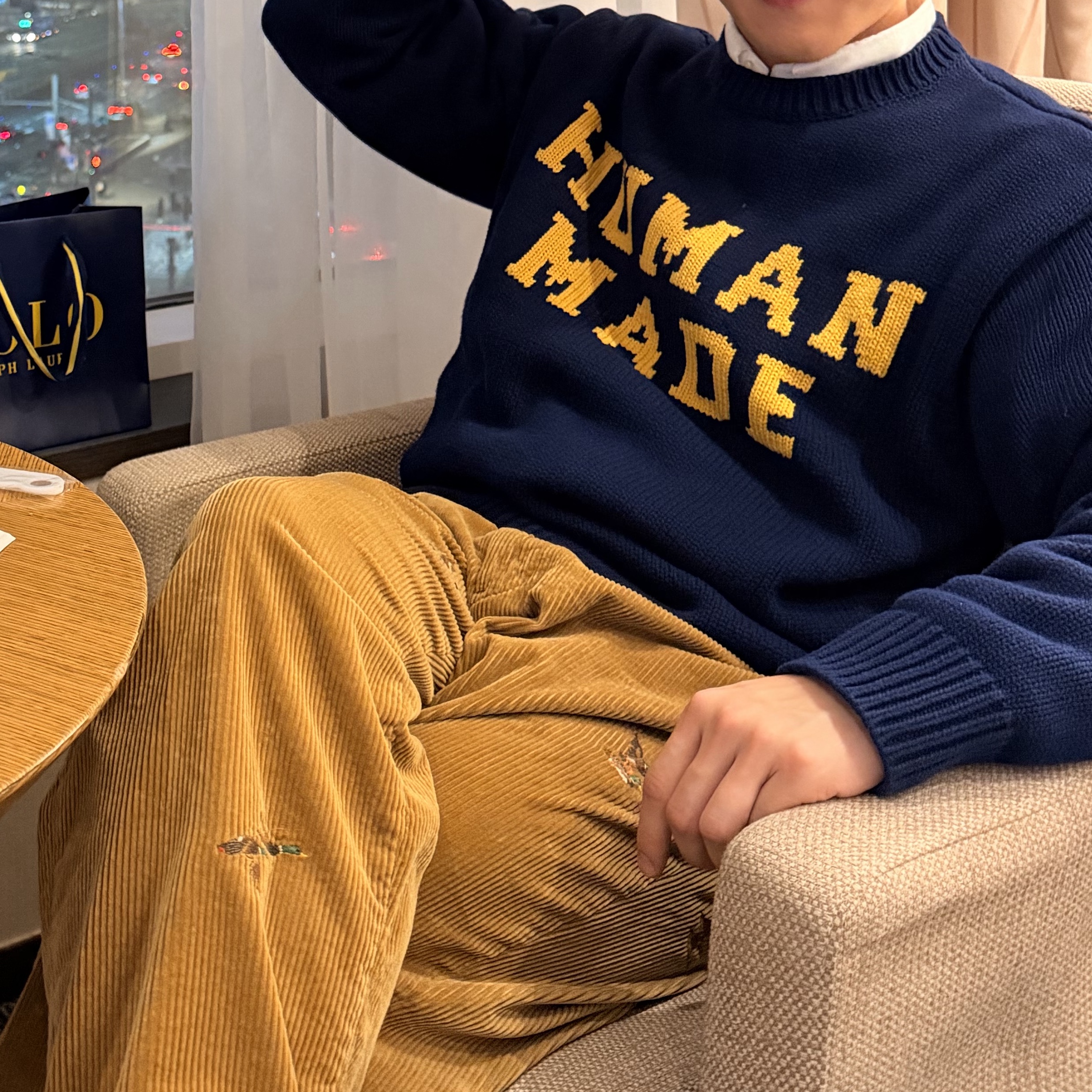 Human Made Graphic Sweater Navy 착용 스타일 - 1