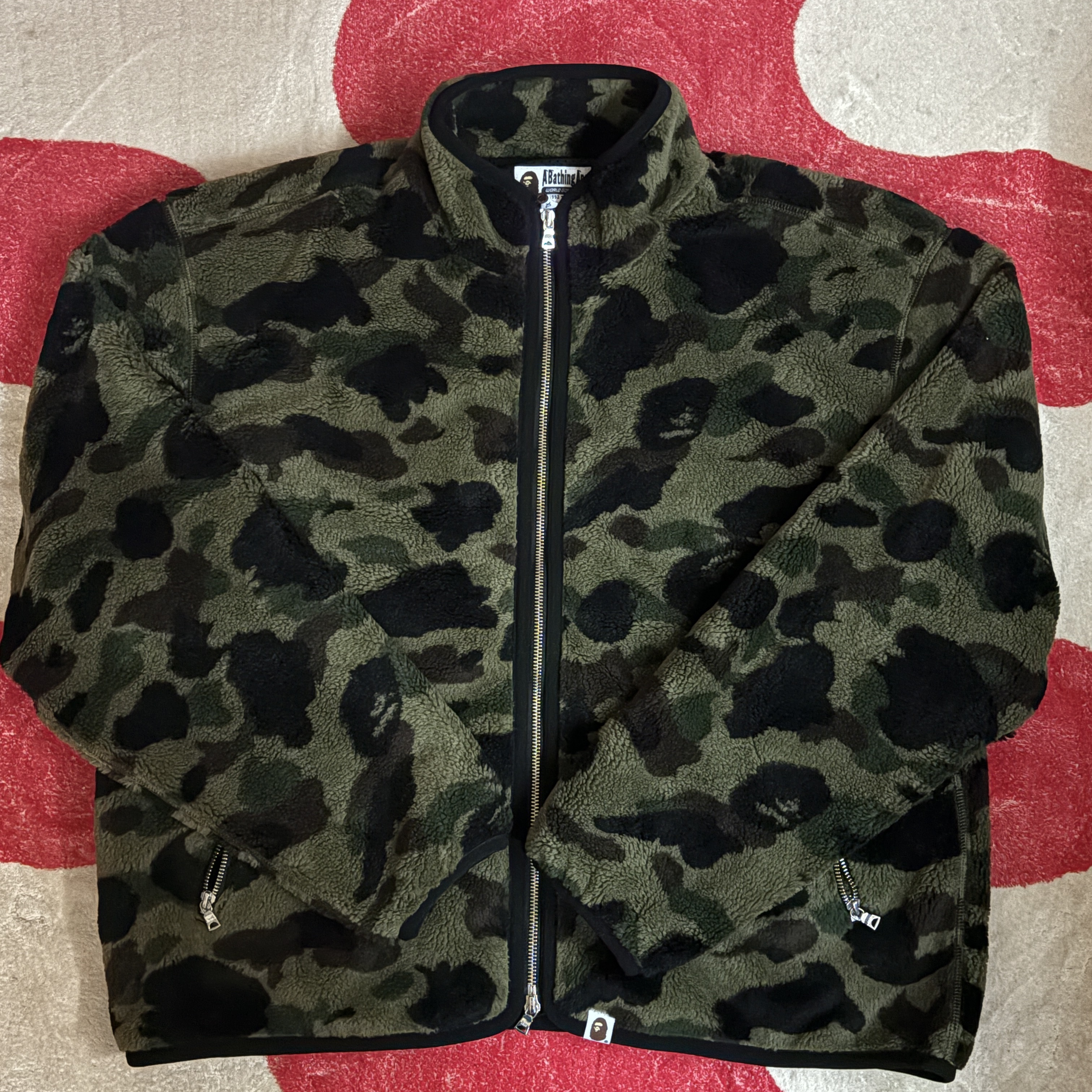 BAPE 1st Camo Fleece Jacket Green 착용 스타일