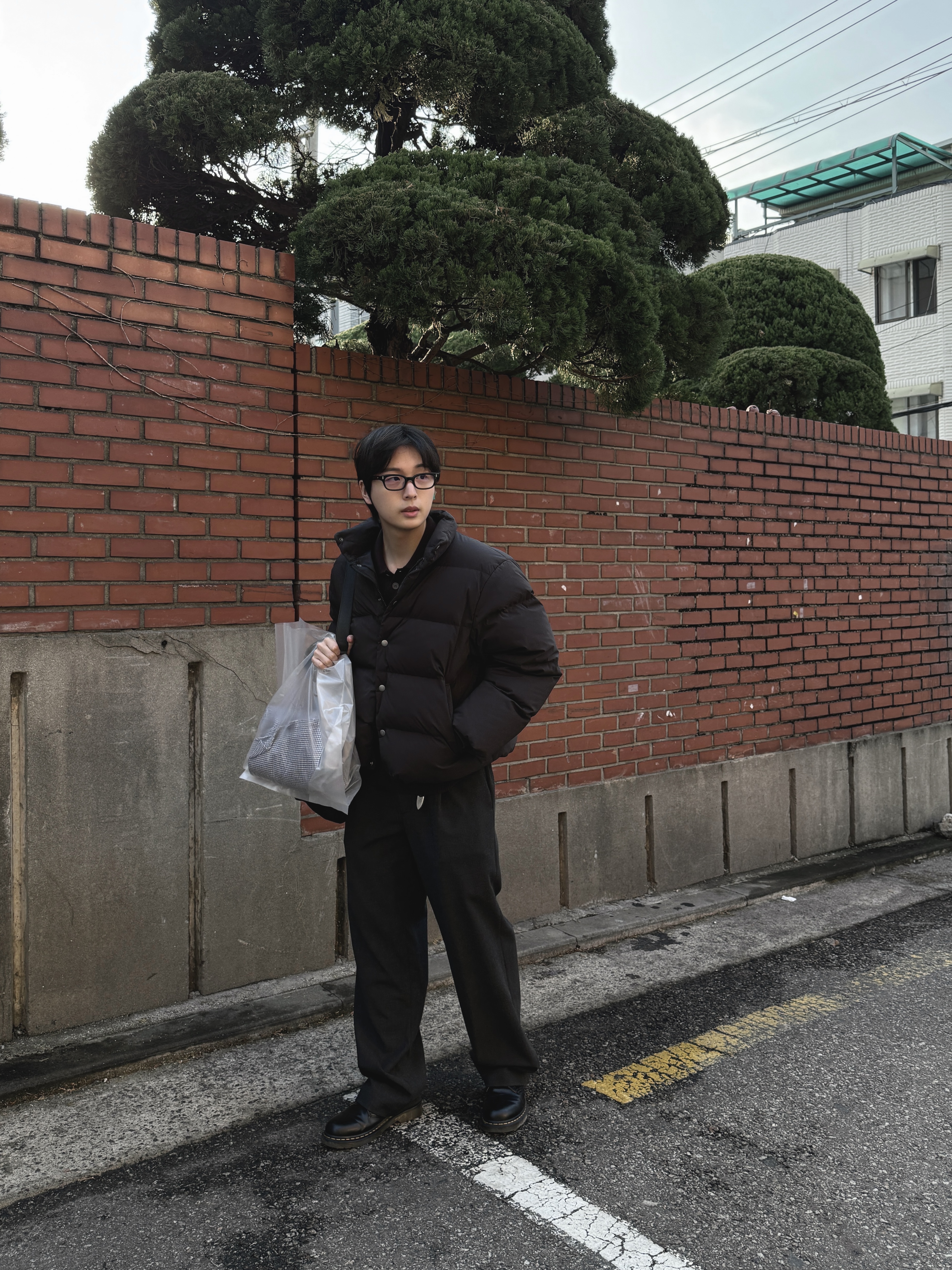 Dr. Martens 1461 Smooth Black 착용 스타일 - 2