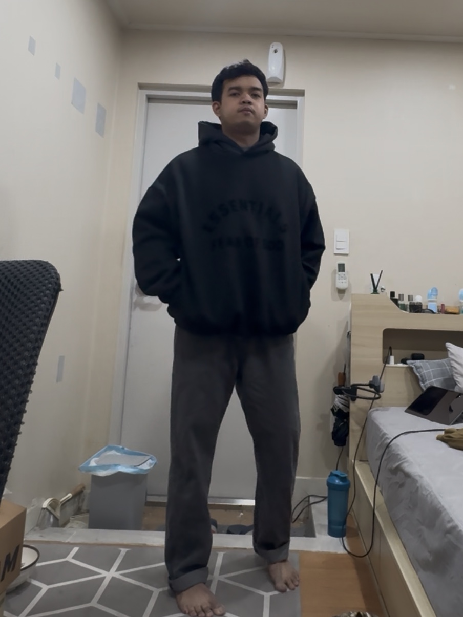 Essentials Nylon Fleece Hoodie Black Black - 24SS 착용 스타일 - 2